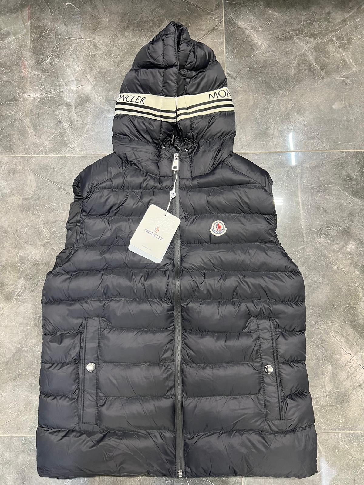 MONCLER WESTE