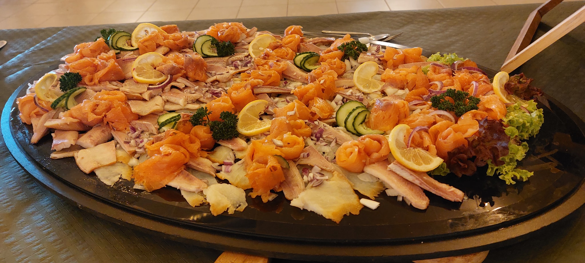 Koud buffet vis