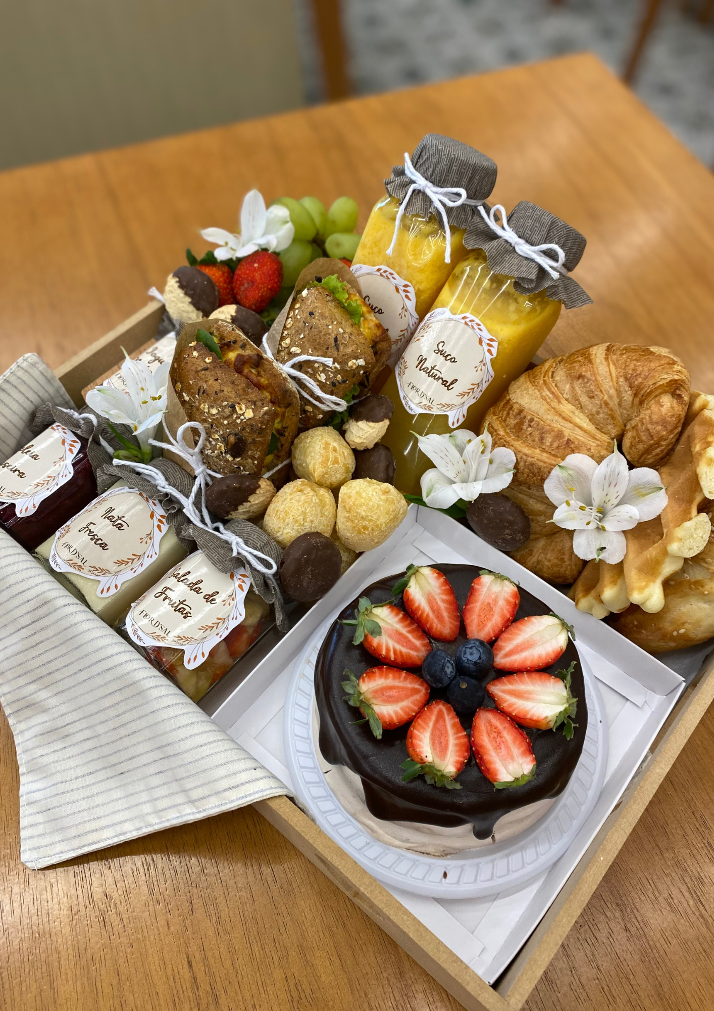 Cesta Amanhecer Especial