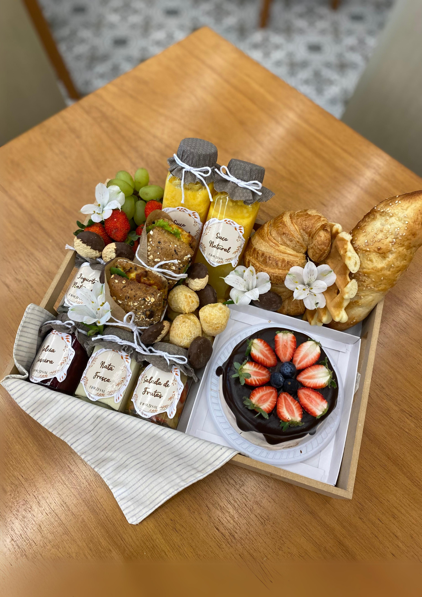 Cesta Amanhecer Especial