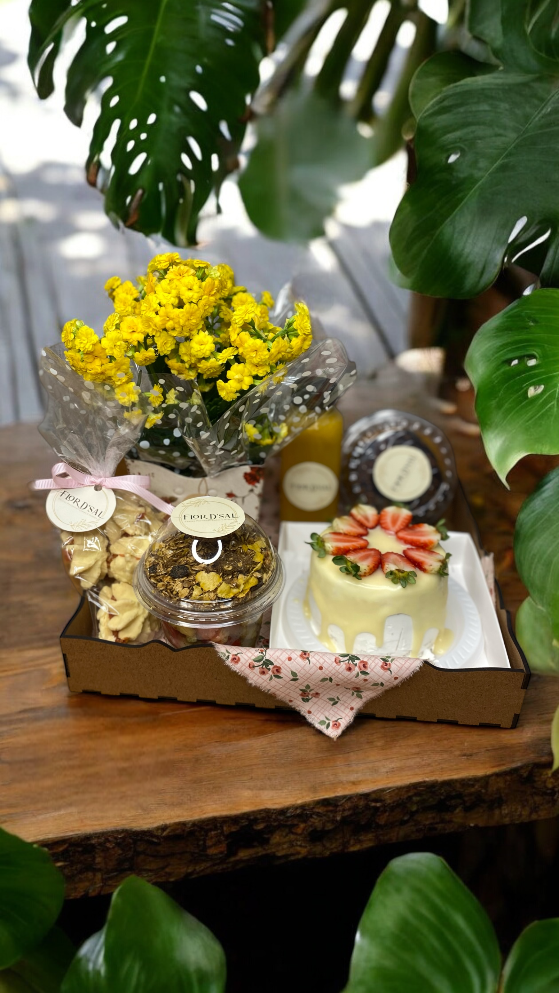 Cesta Flores e Sabores