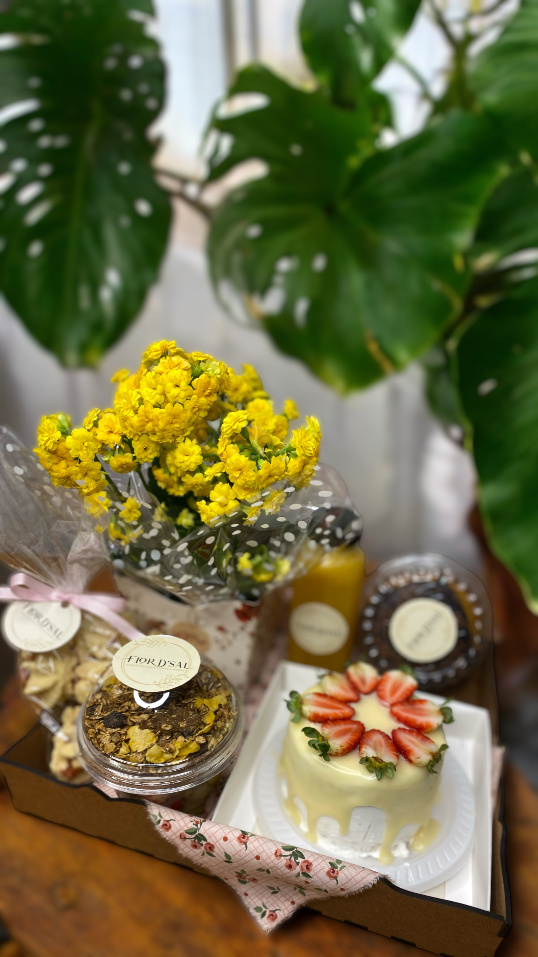 Cesta Flores e Sabores