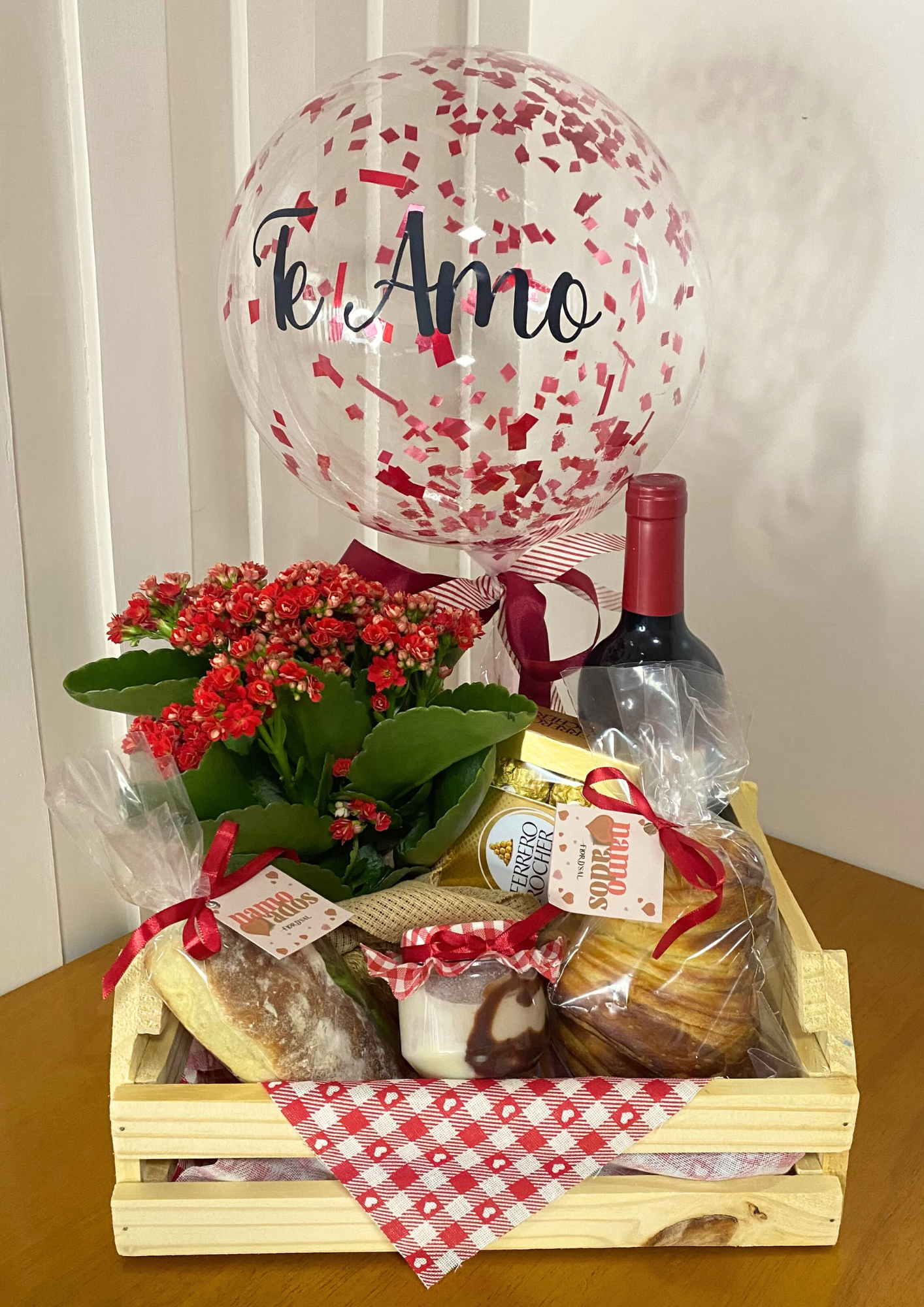 Cesta Especial de Dia dos Namorados- flor