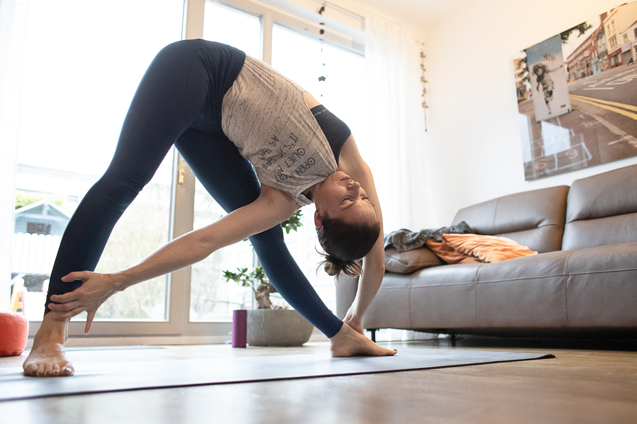 Hatha Yoga Prävention, Donnerstags 18:15 Uhr, im Yogaraum24 Köln Junkersdorf