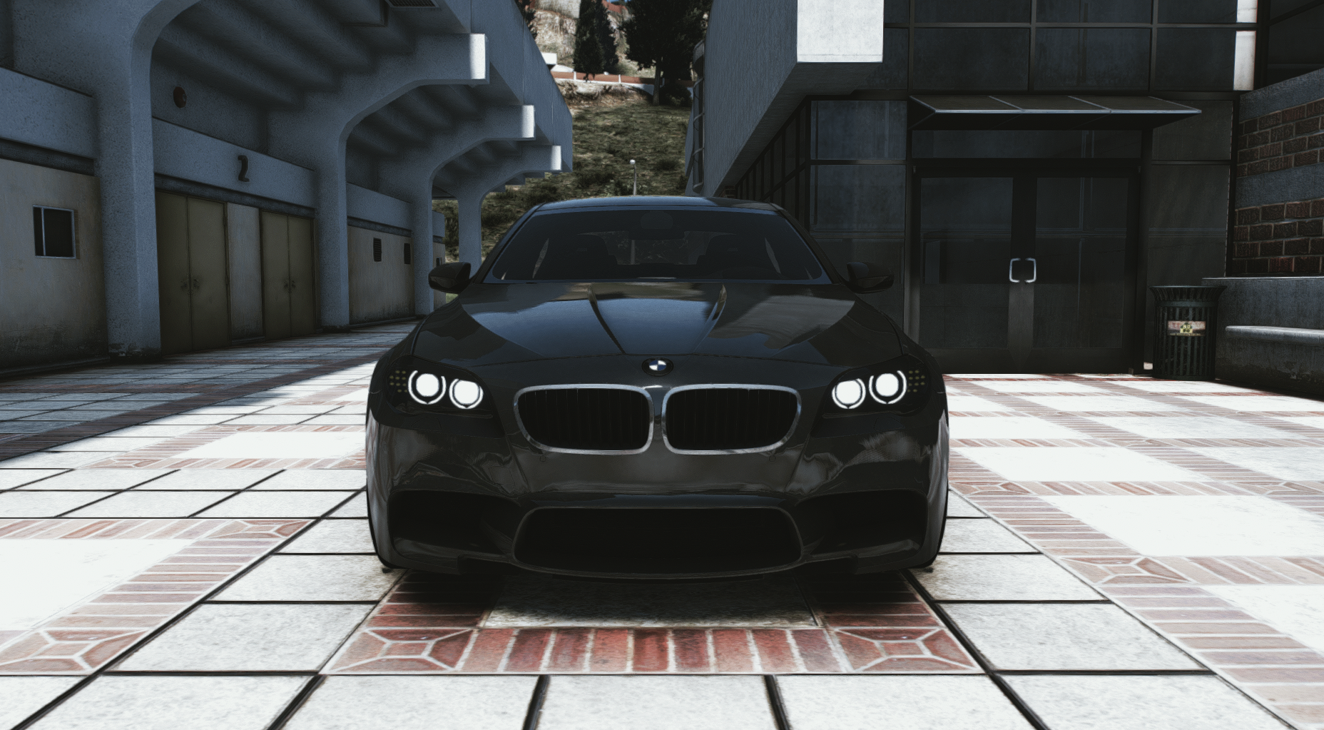 BMW M5 F10