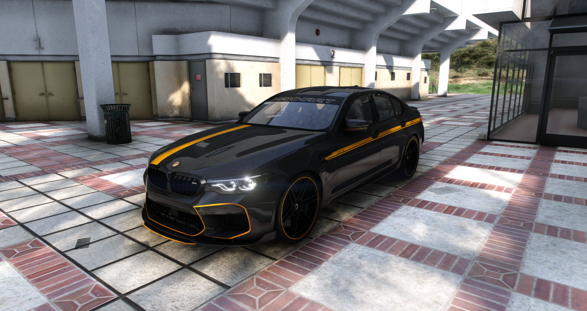 Bmw MH5 700