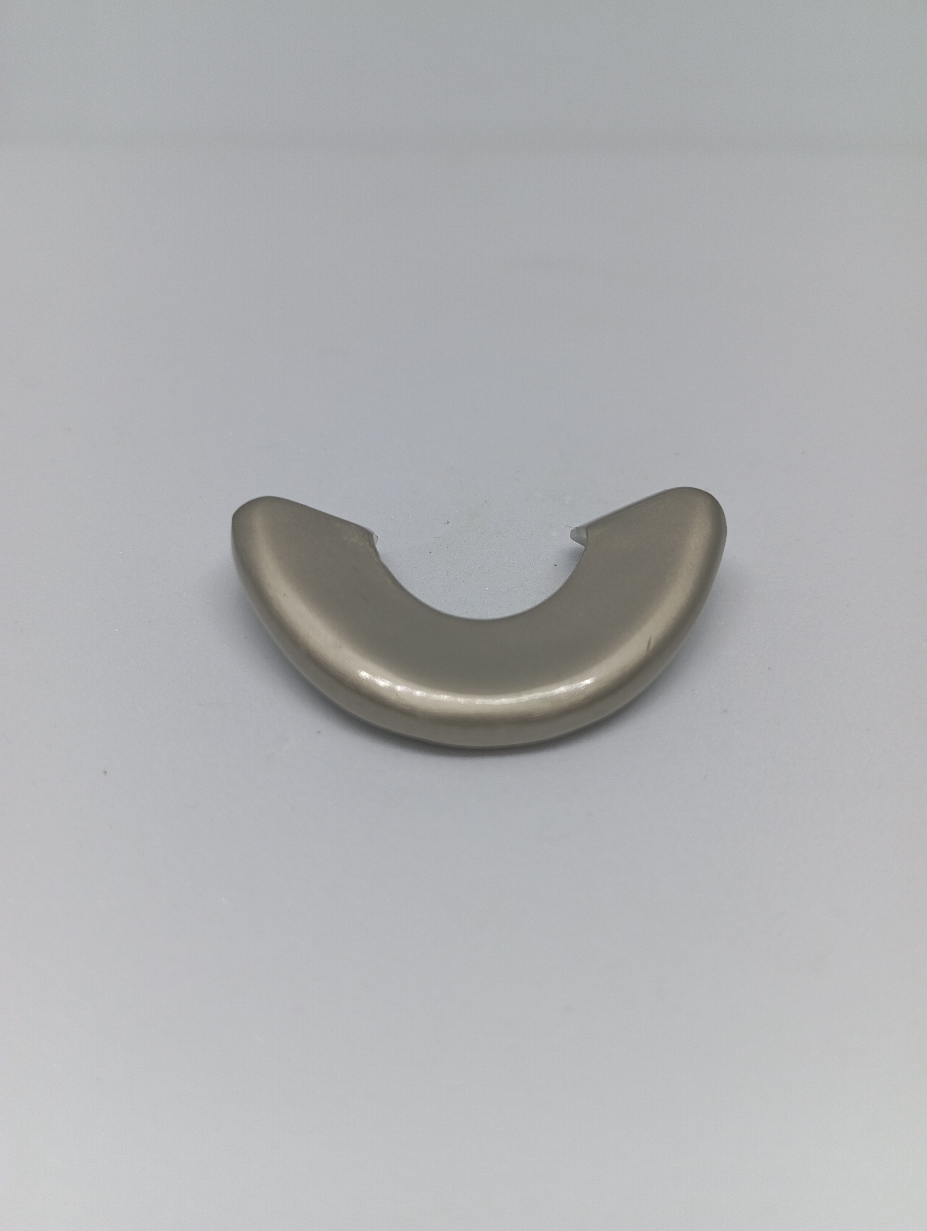 Metal Crescent-Shaped Knob (PHK0020)