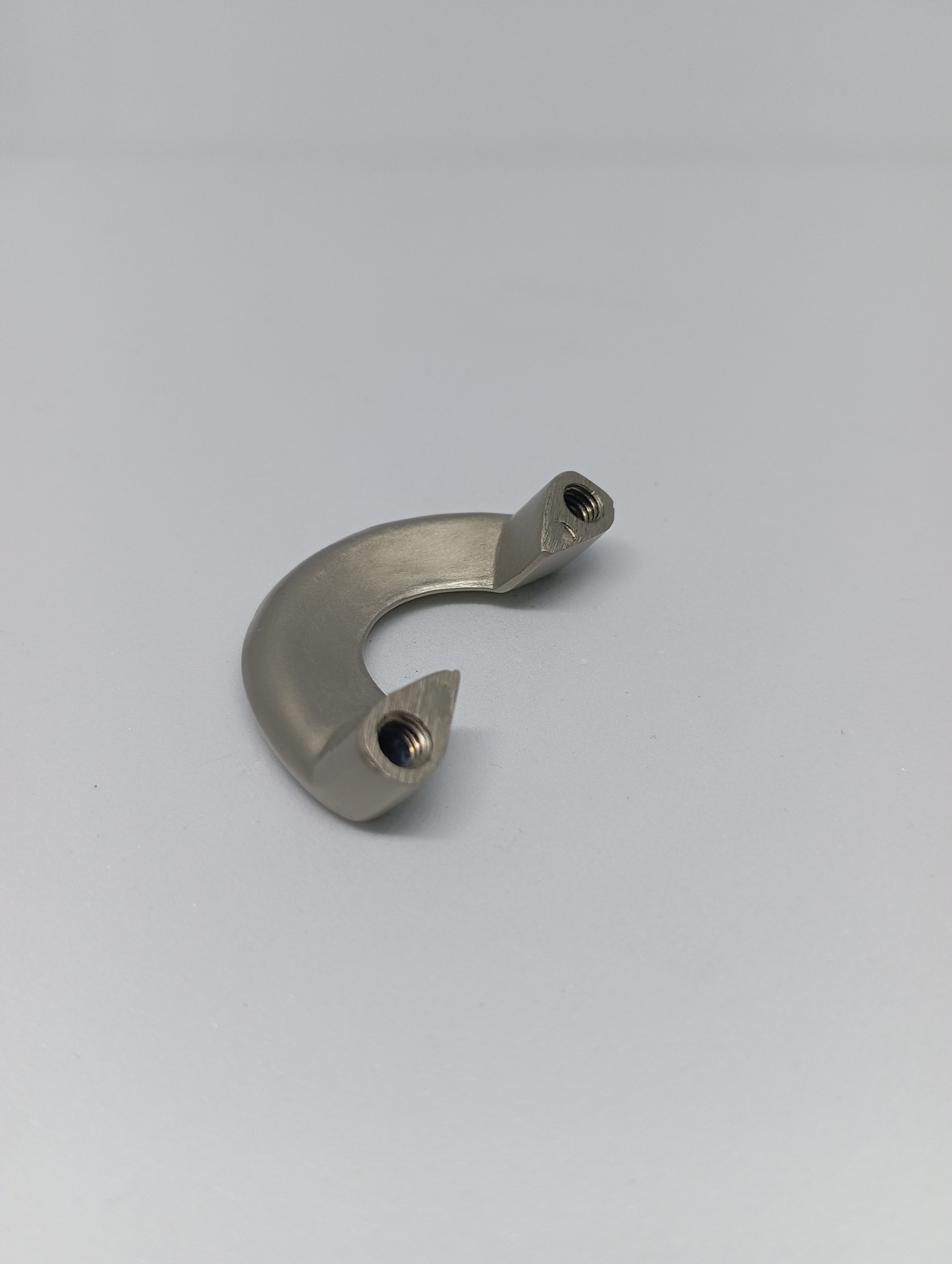 Metal Crescent-Shaped Knob (PHK0020)