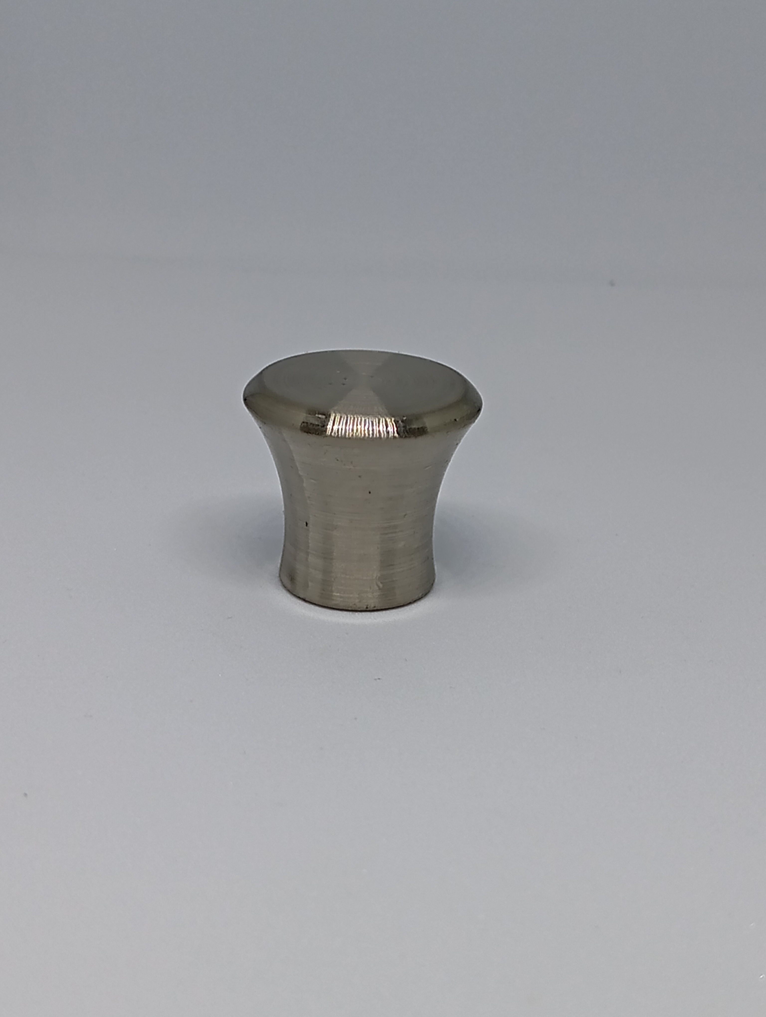 Flared Metallic Cabinet Knob (PHK0058)