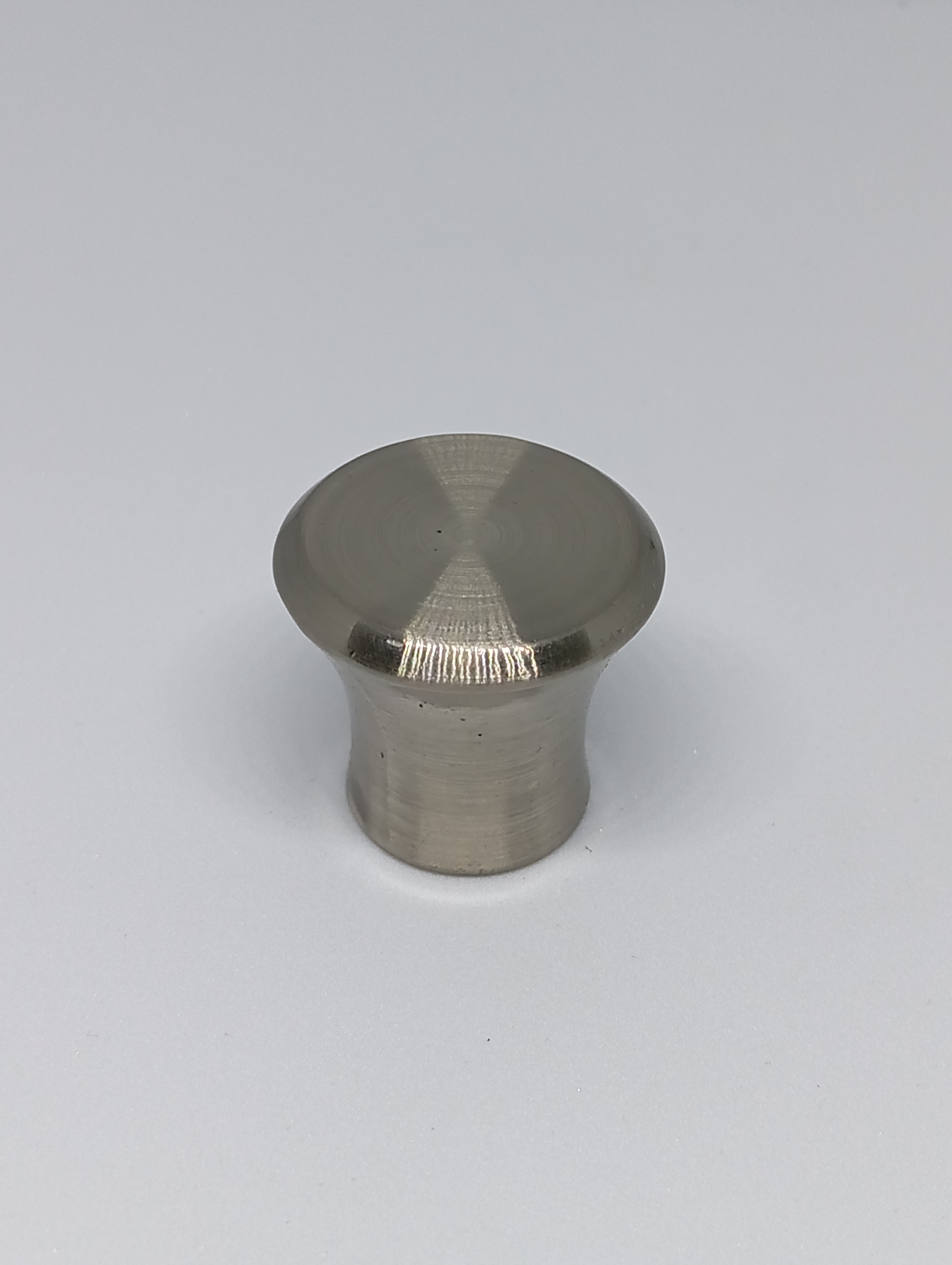 Flared Metallic Cabinet Knob (PHK0058)