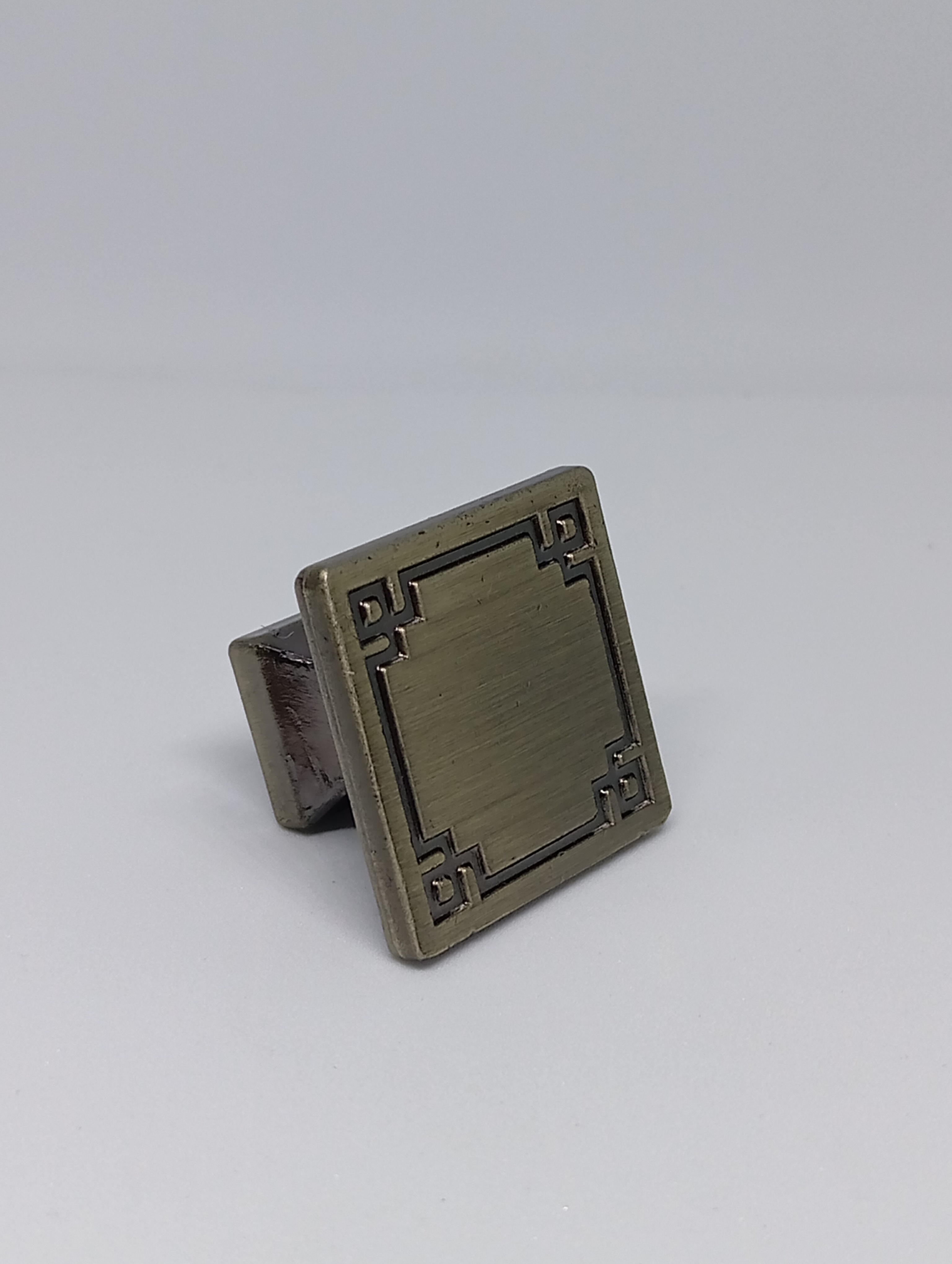 Square Antique Knob (PHK0063)