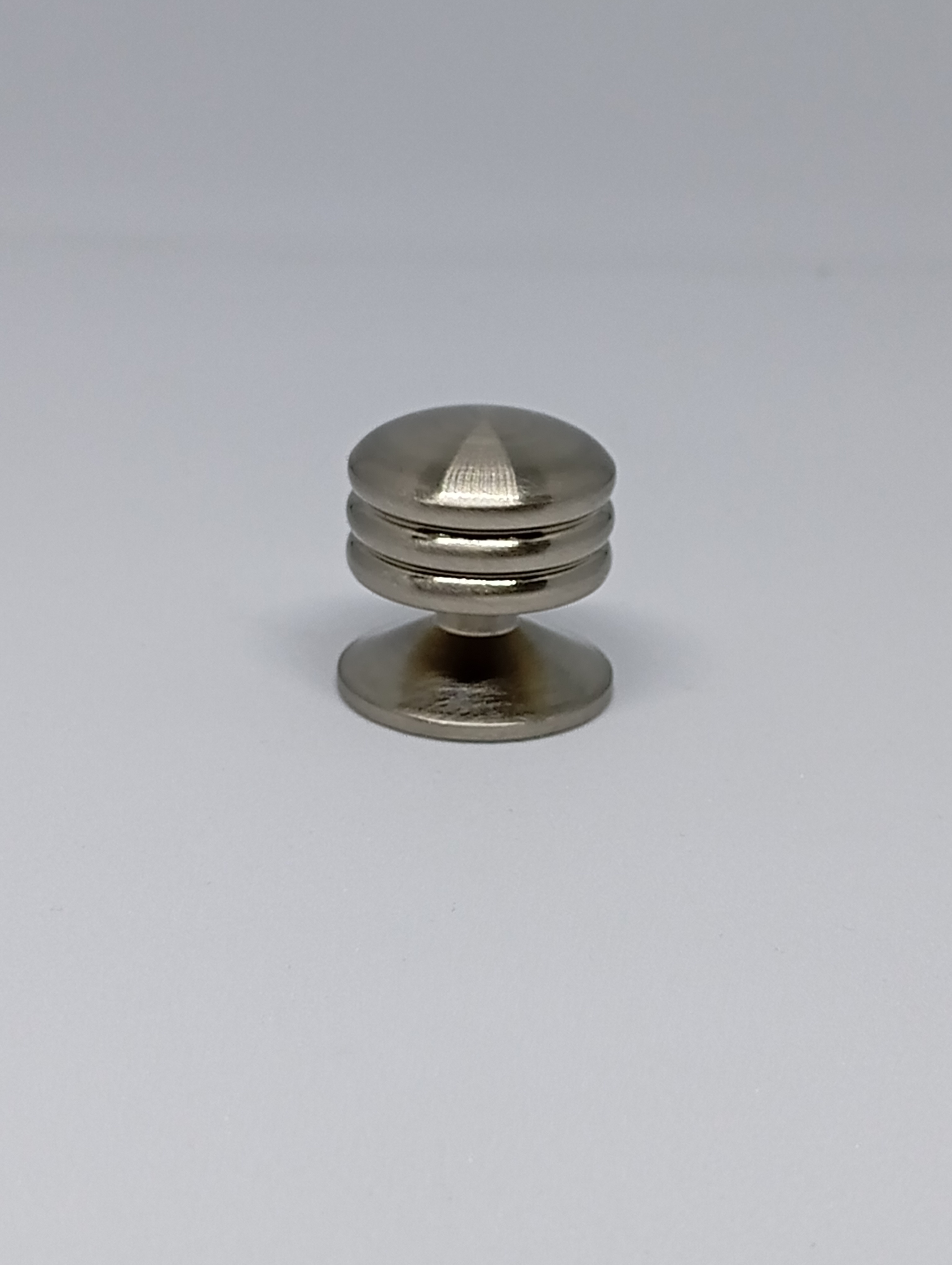  Metallic Tier Knob (PHK0085)