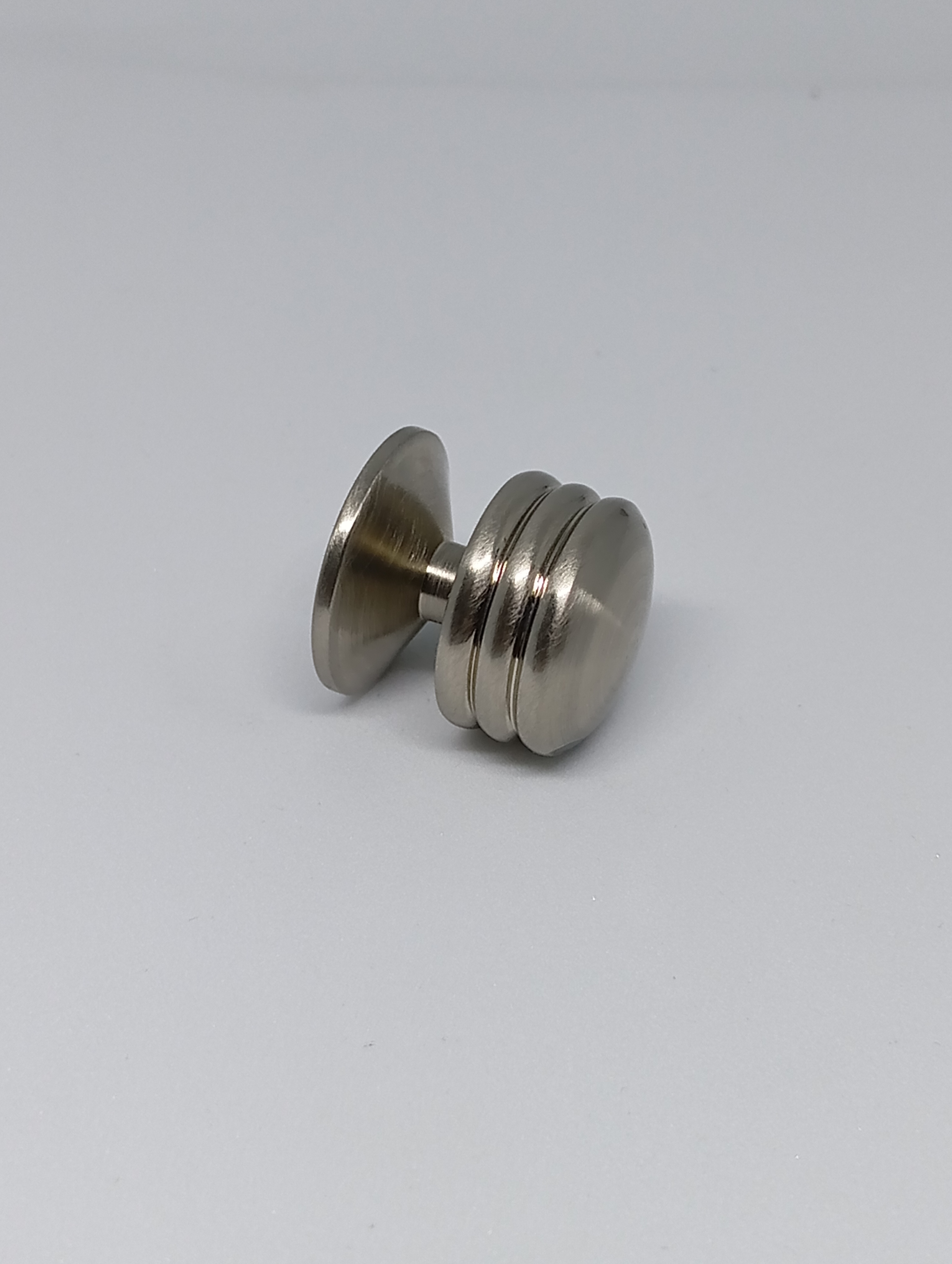  Metallic Tier Knob (PHK0085)