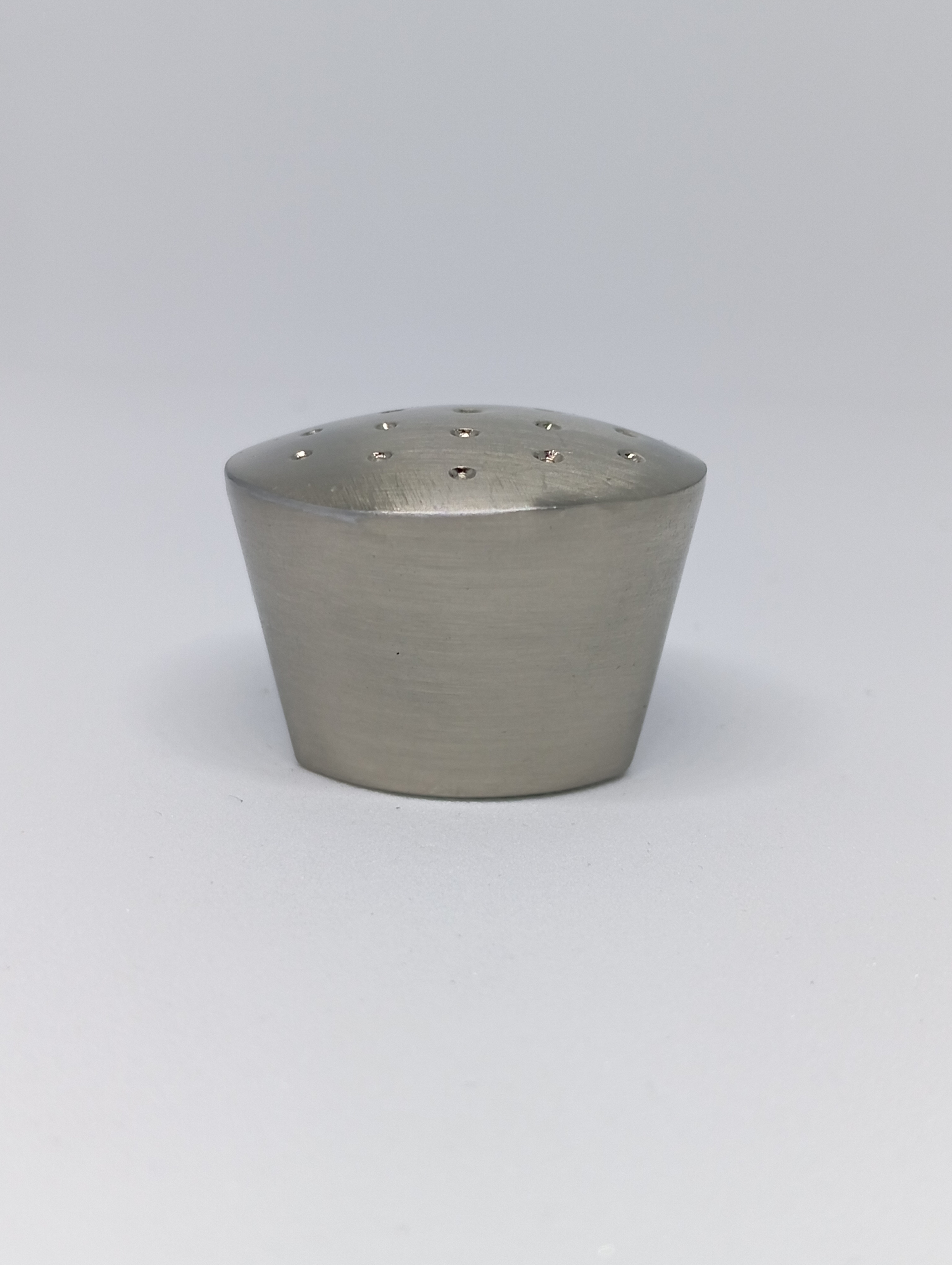 Studded Tapered Knob (PHK0088)