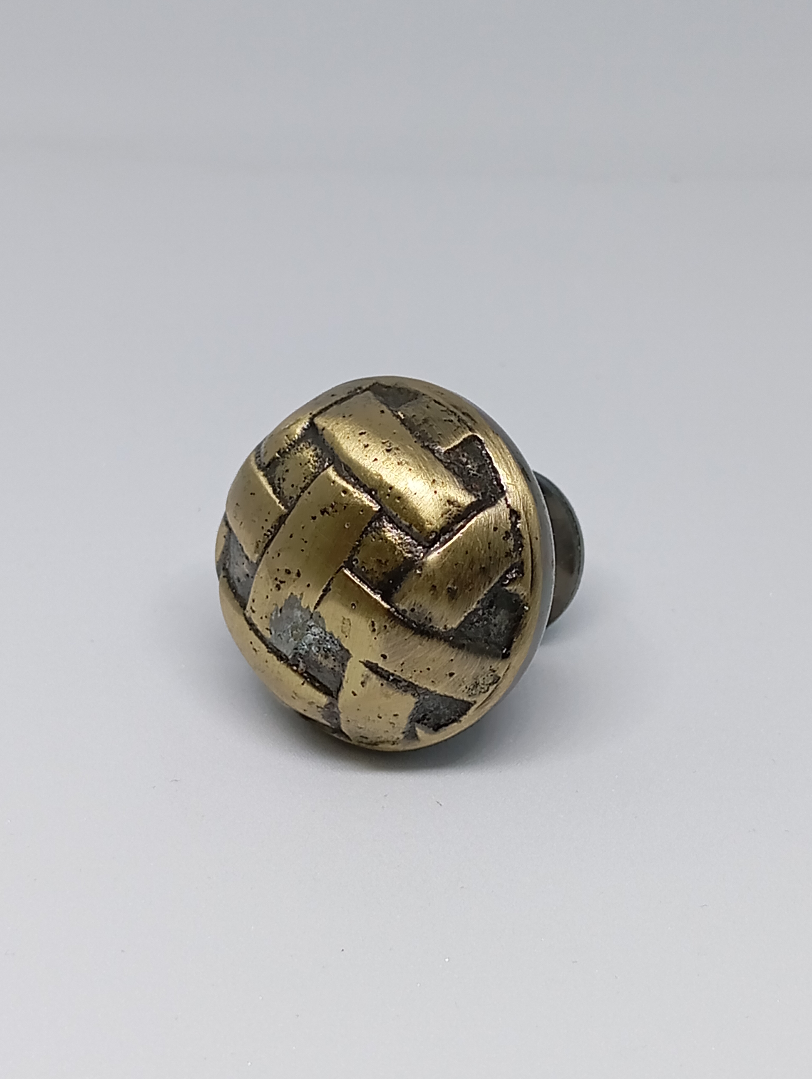 Woven Antique Brass Knob (PHK0115)