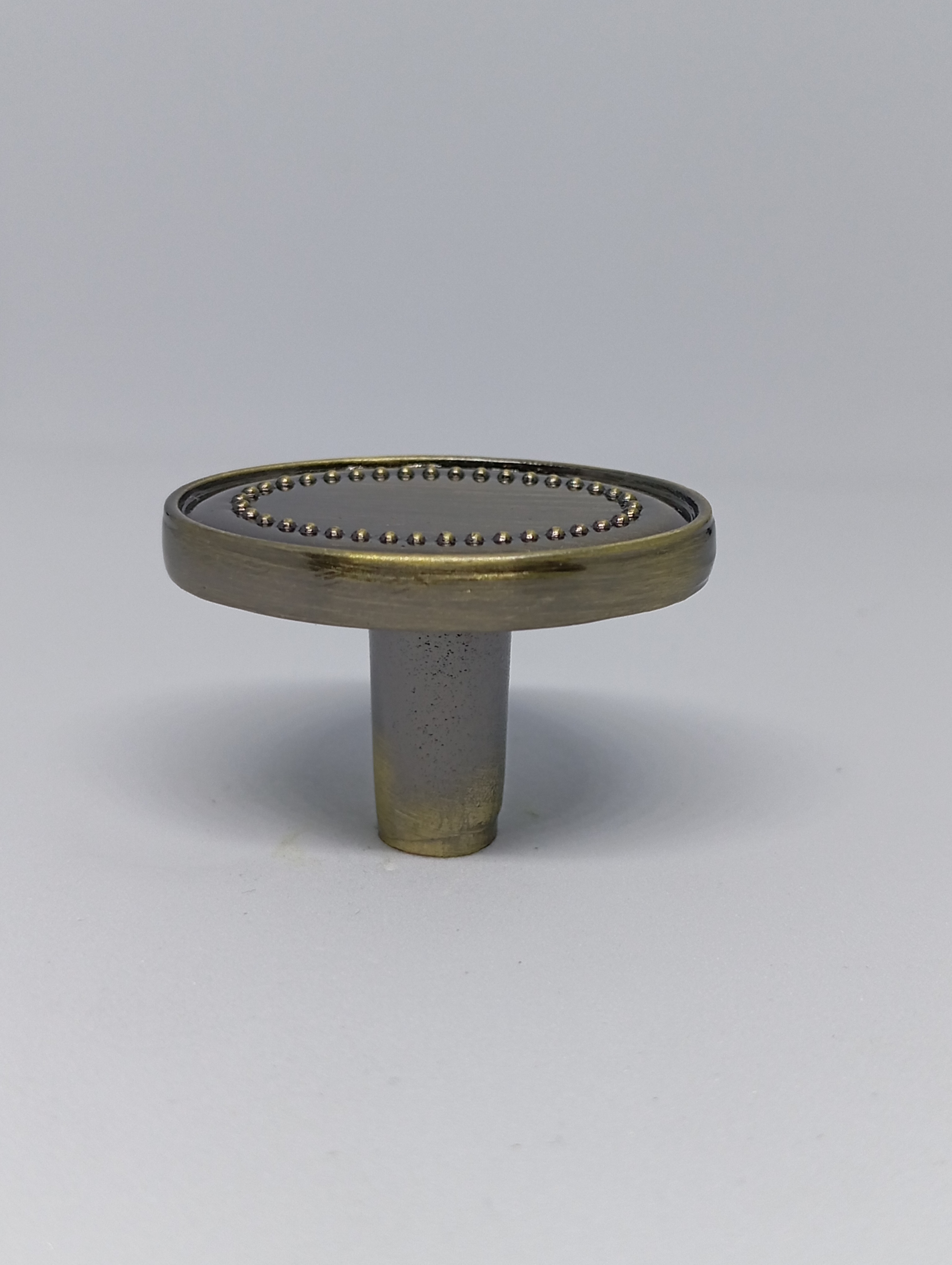 Beaded Oval Antique Knob (PHK0120)