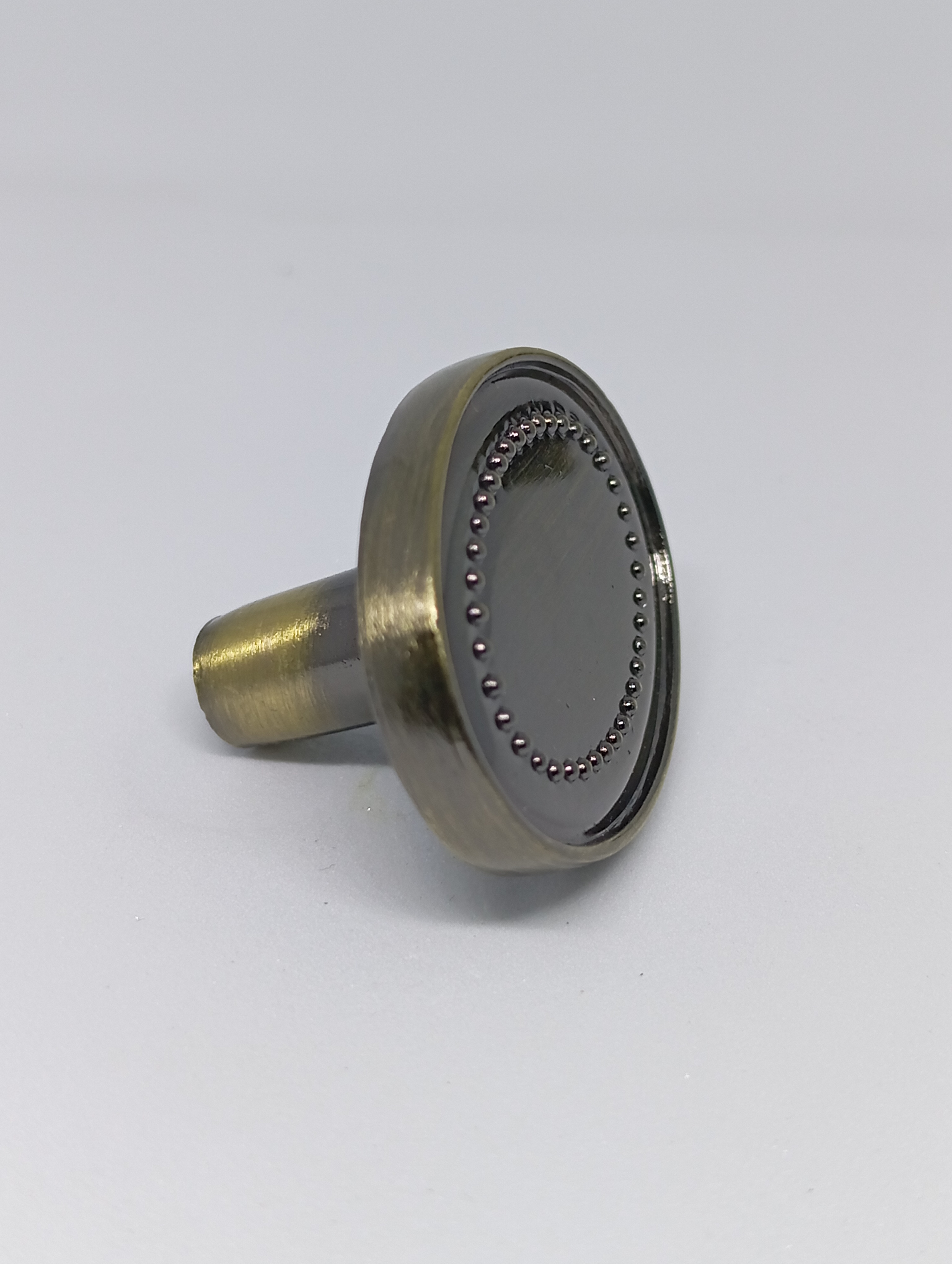 Beaded Oval Antique Knob (PHK0120)