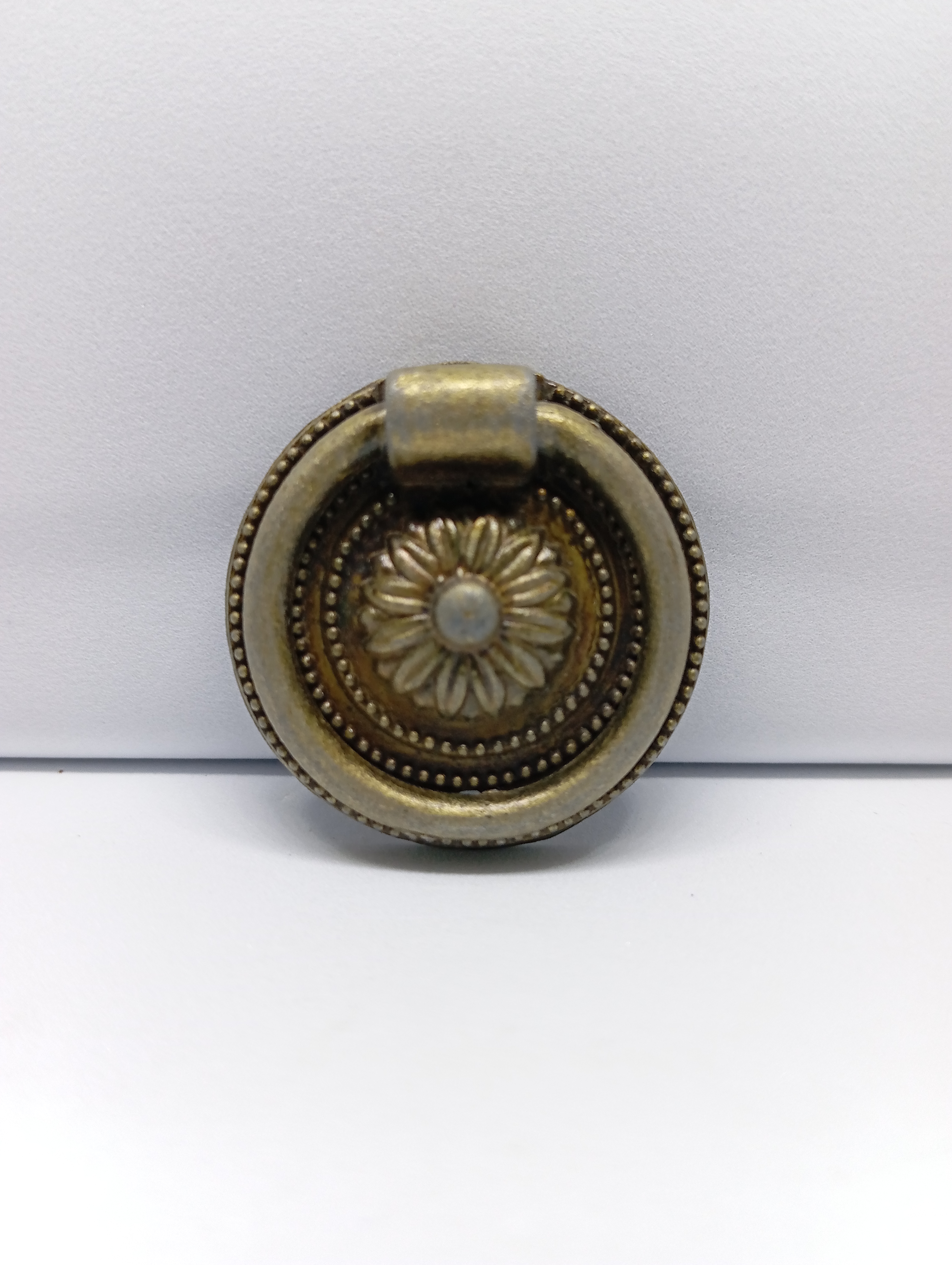 Floral Medallion Ring Latkan Pull (PHL0025)