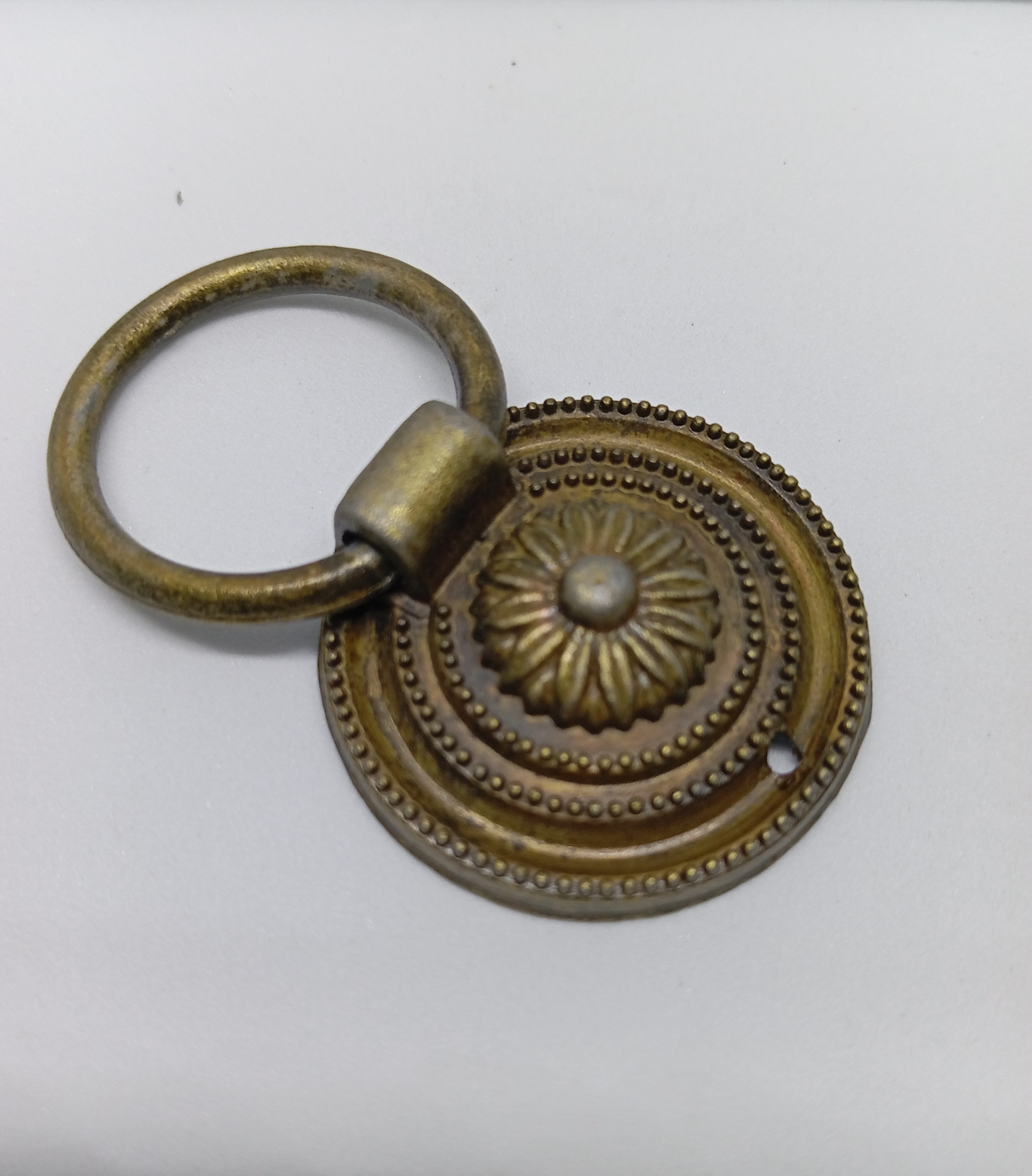 Floral Medallion Ring Latkan Pull (PHL0025)