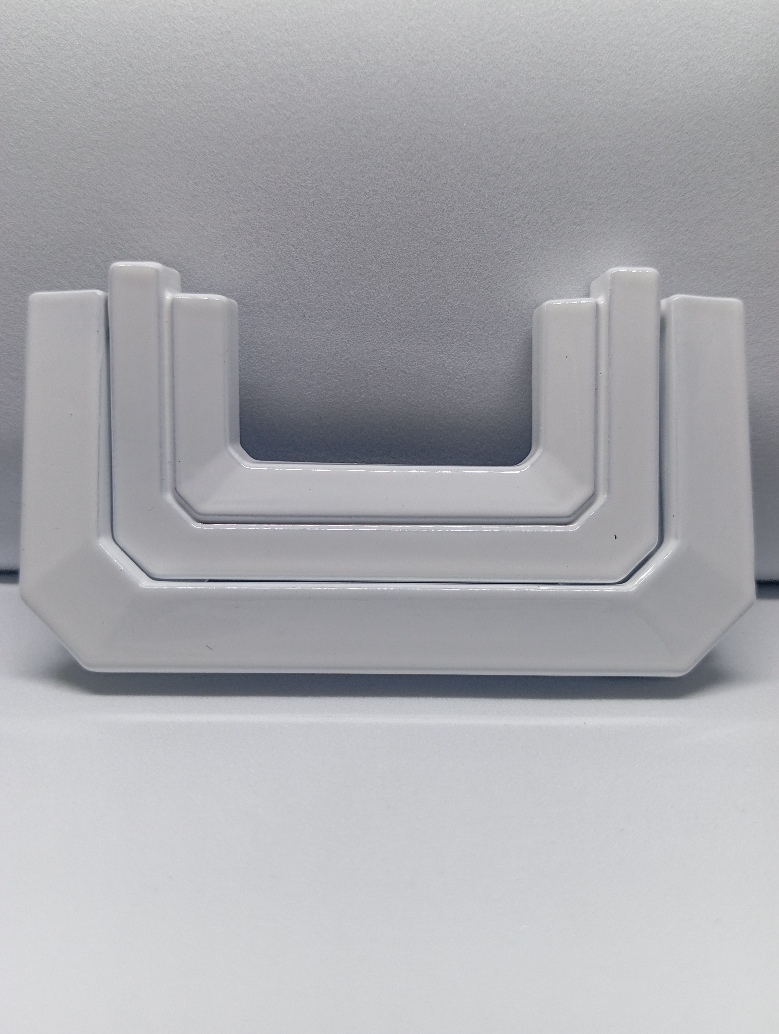 White Contemporary Latkan Pull (PHL0035) 