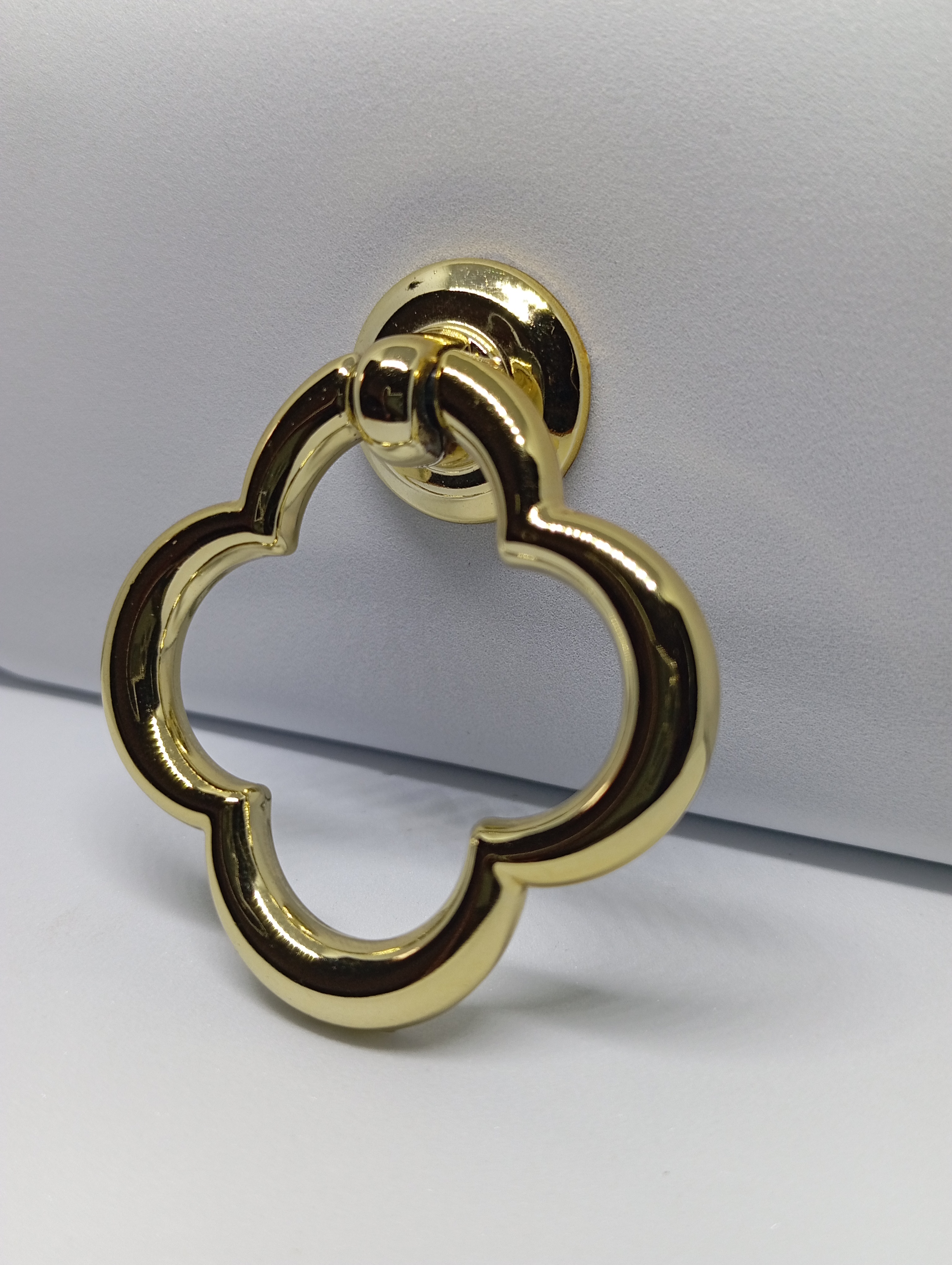 Clover Design Latkan Pull (PHL0039) 