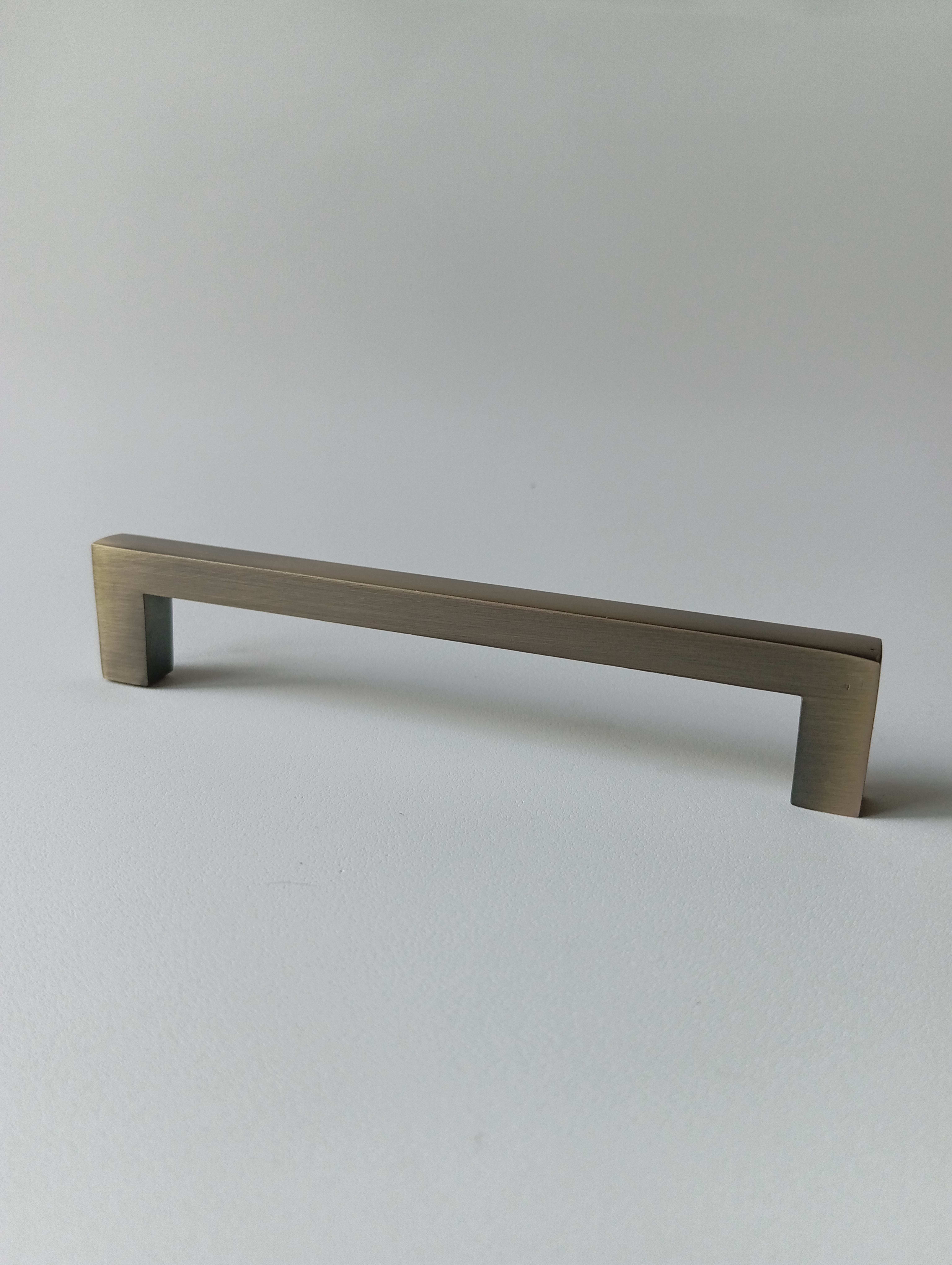 Solid Bar Handle (PHH0070)