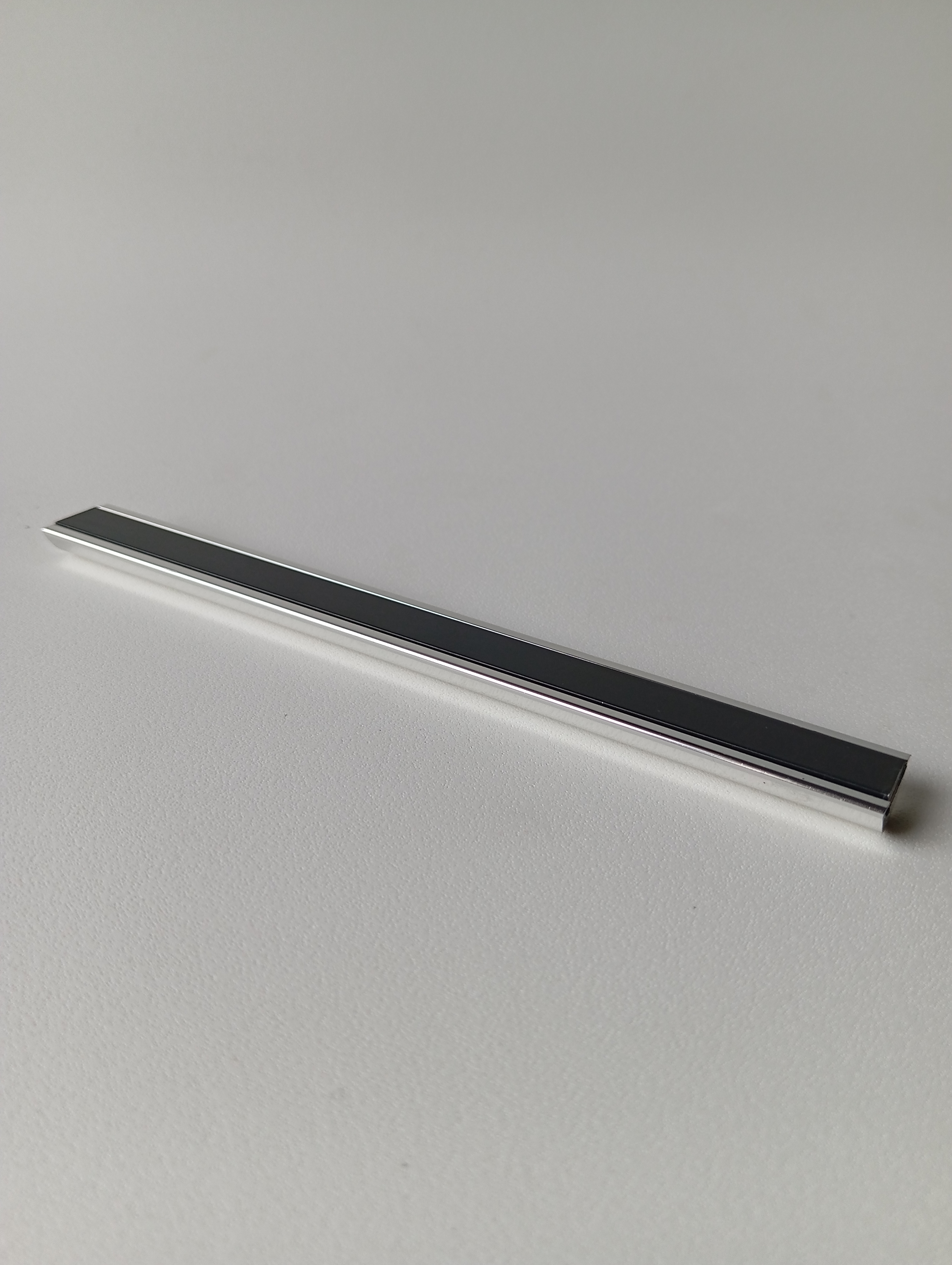 Contemporary Slim Handle With Inlay (PHH0141)