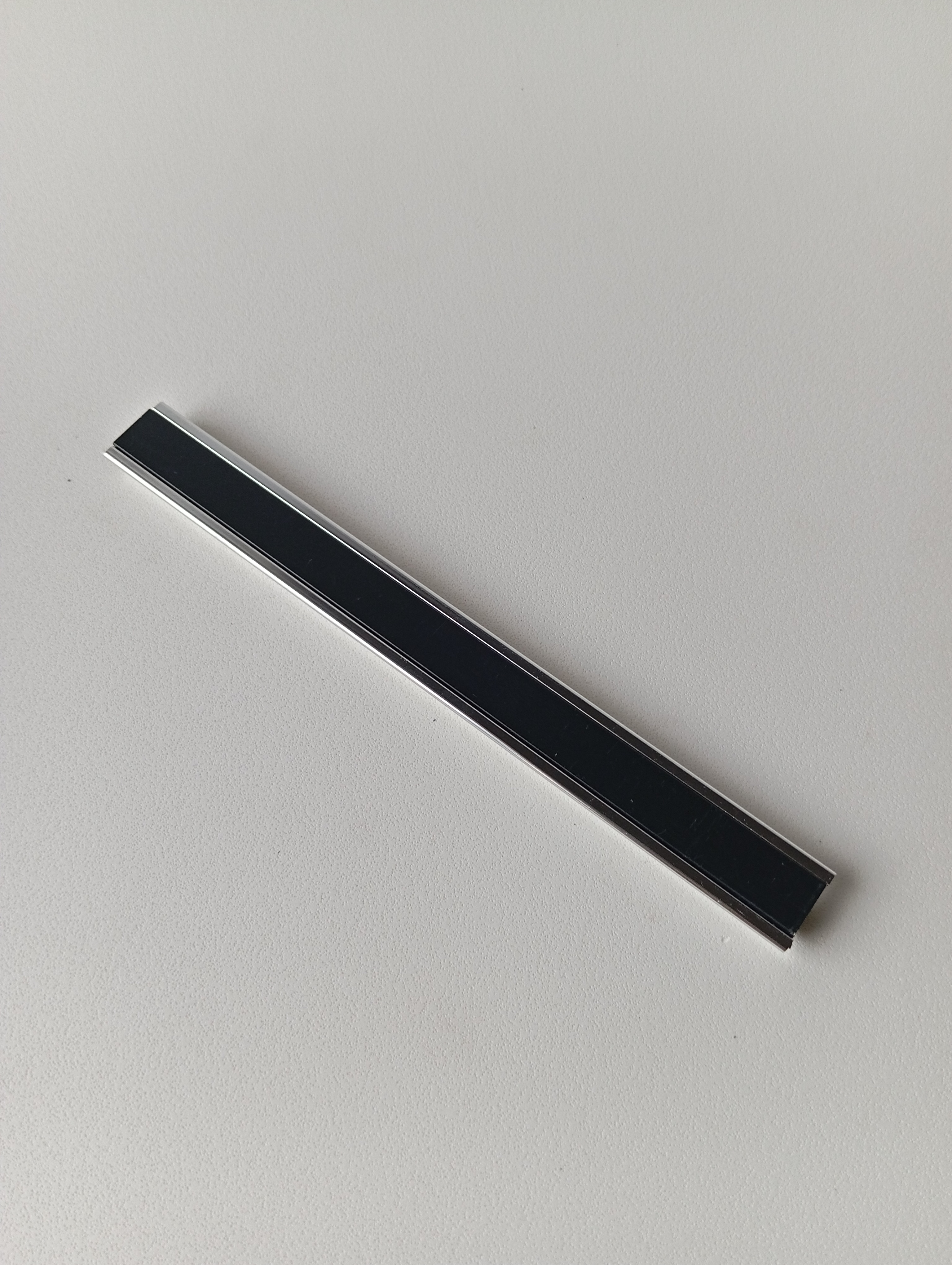 Contemporary Slim Handle With Inlay (PHH0141)
