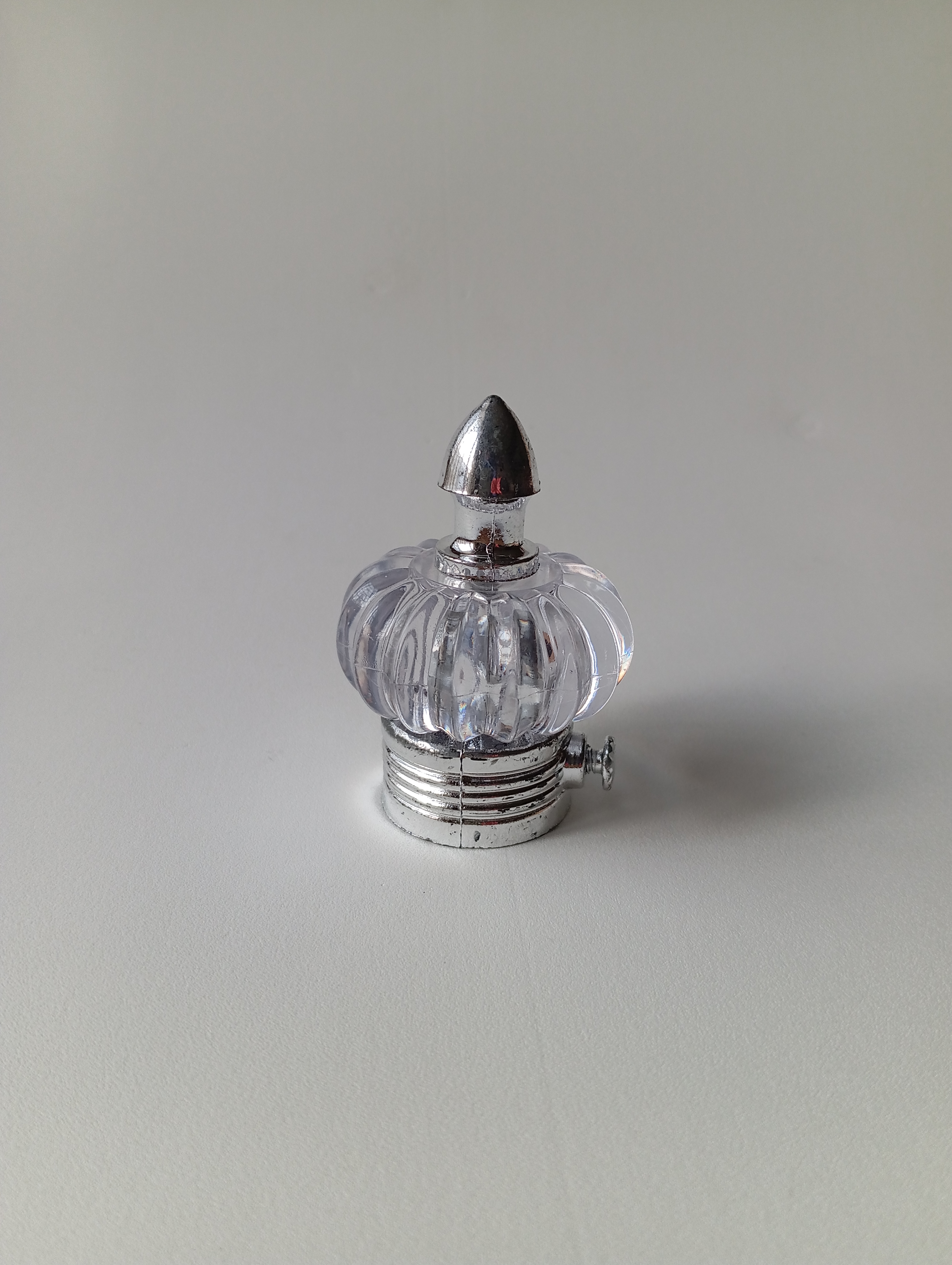 Crystal White Curtain Pipe End (PHE0004)