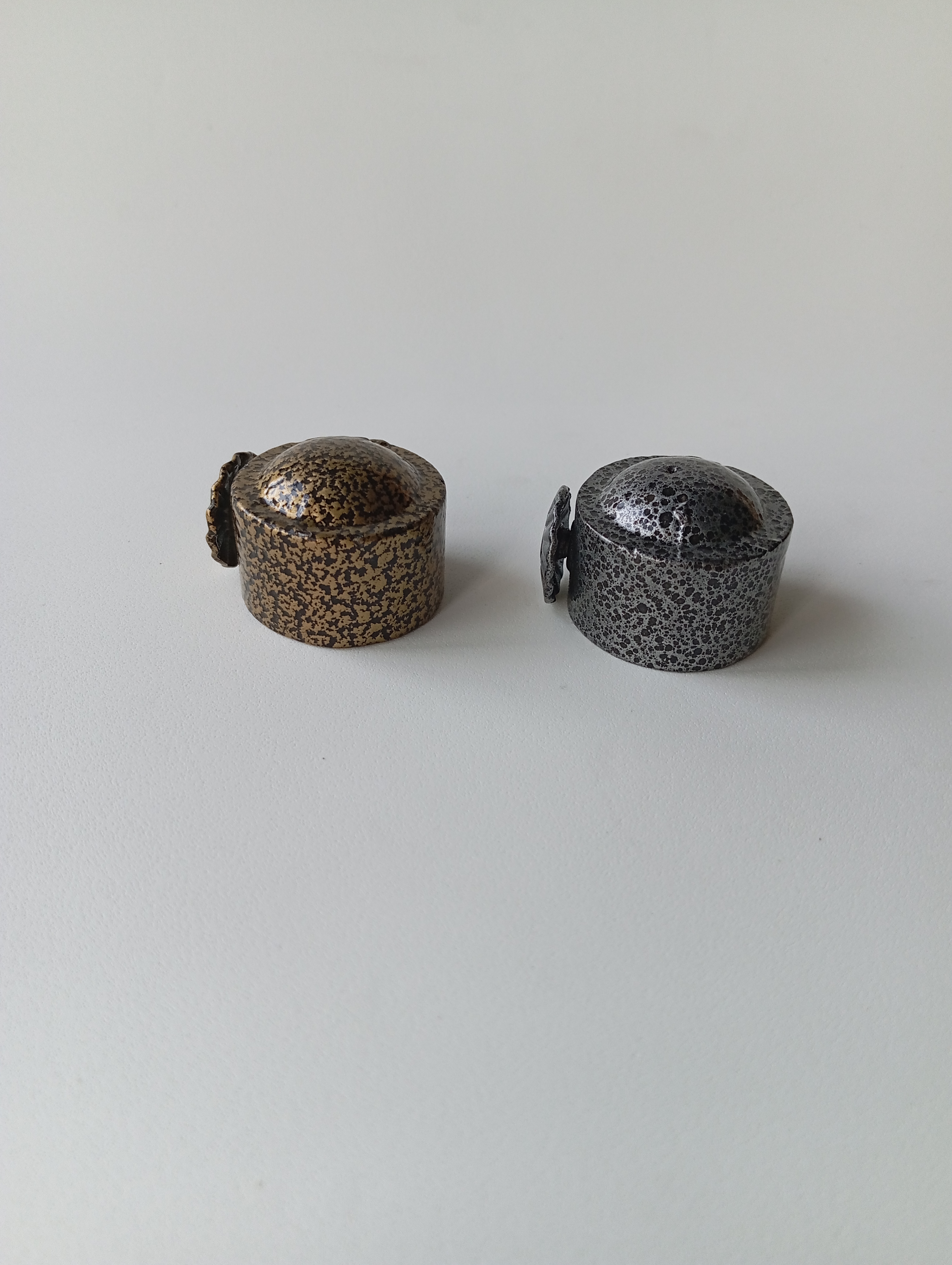 Minimalistic Curtain Pipe End (PHE0024)