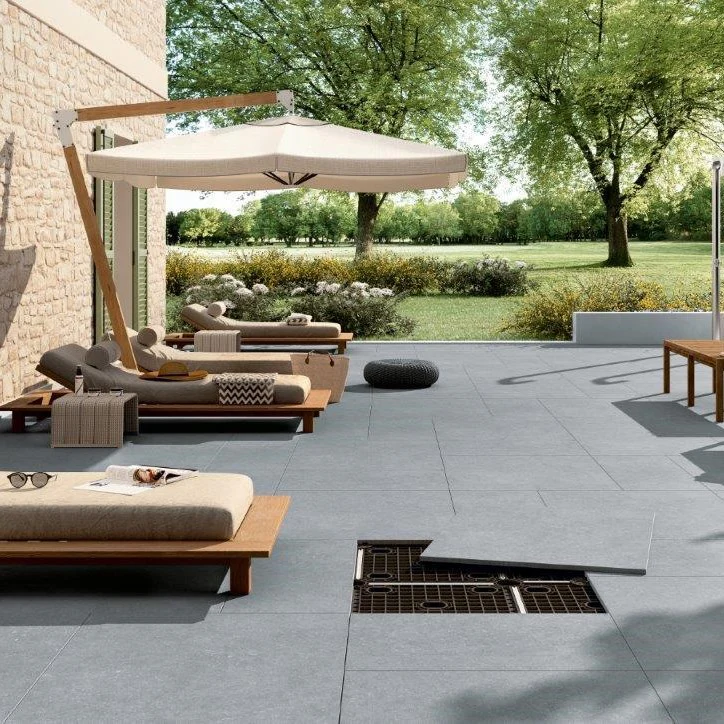 Bluestone Grau