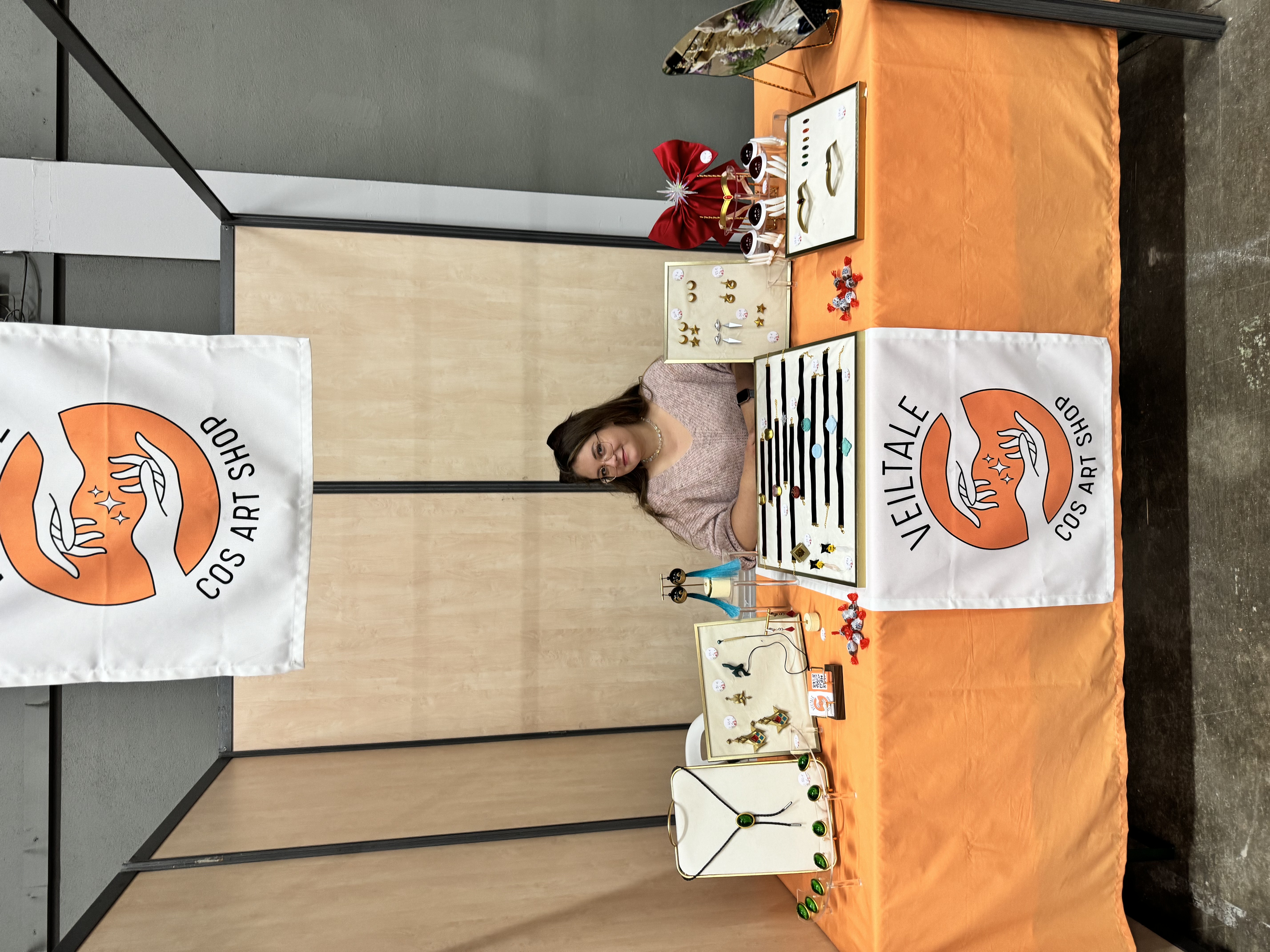 Veiltale Cos Art Shop