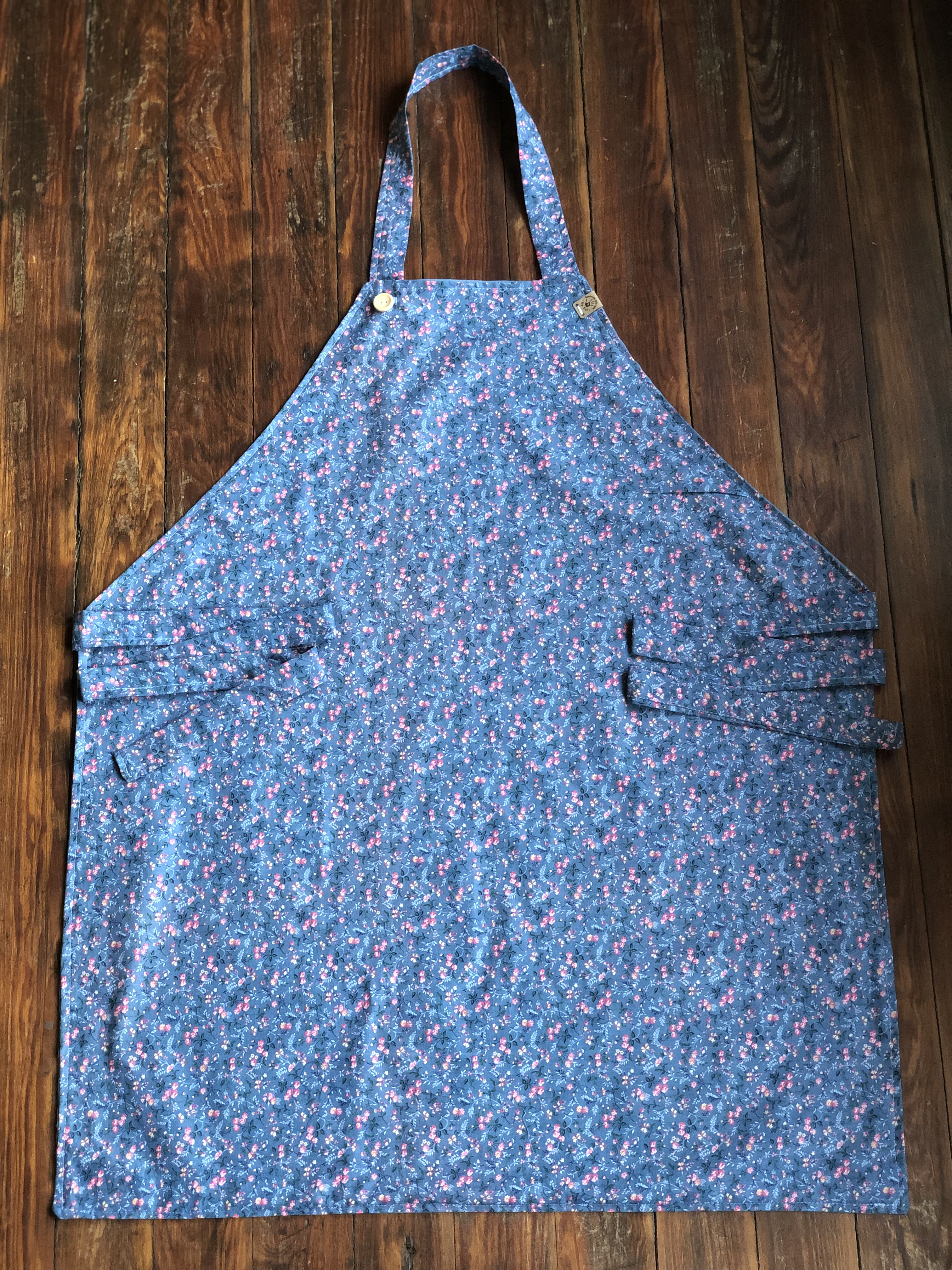 Custom Embroidered Apron Service