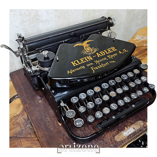 Klein Adler 1 Typewriter