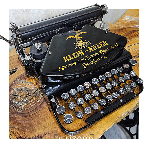 Klein Adler 1 Typewriter