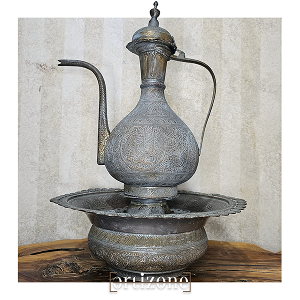 Antique Copper Wash Basin and Pitcher Set - Asfahani Engravings