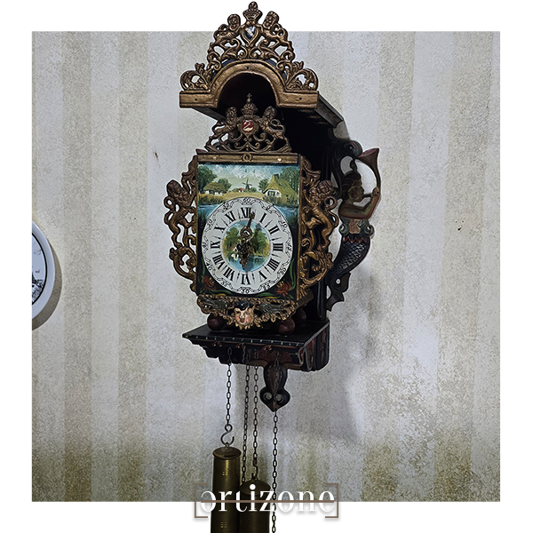 Dutch Frisian Vintage Clock