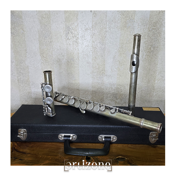 Vintage Dolnet dlp paris flute