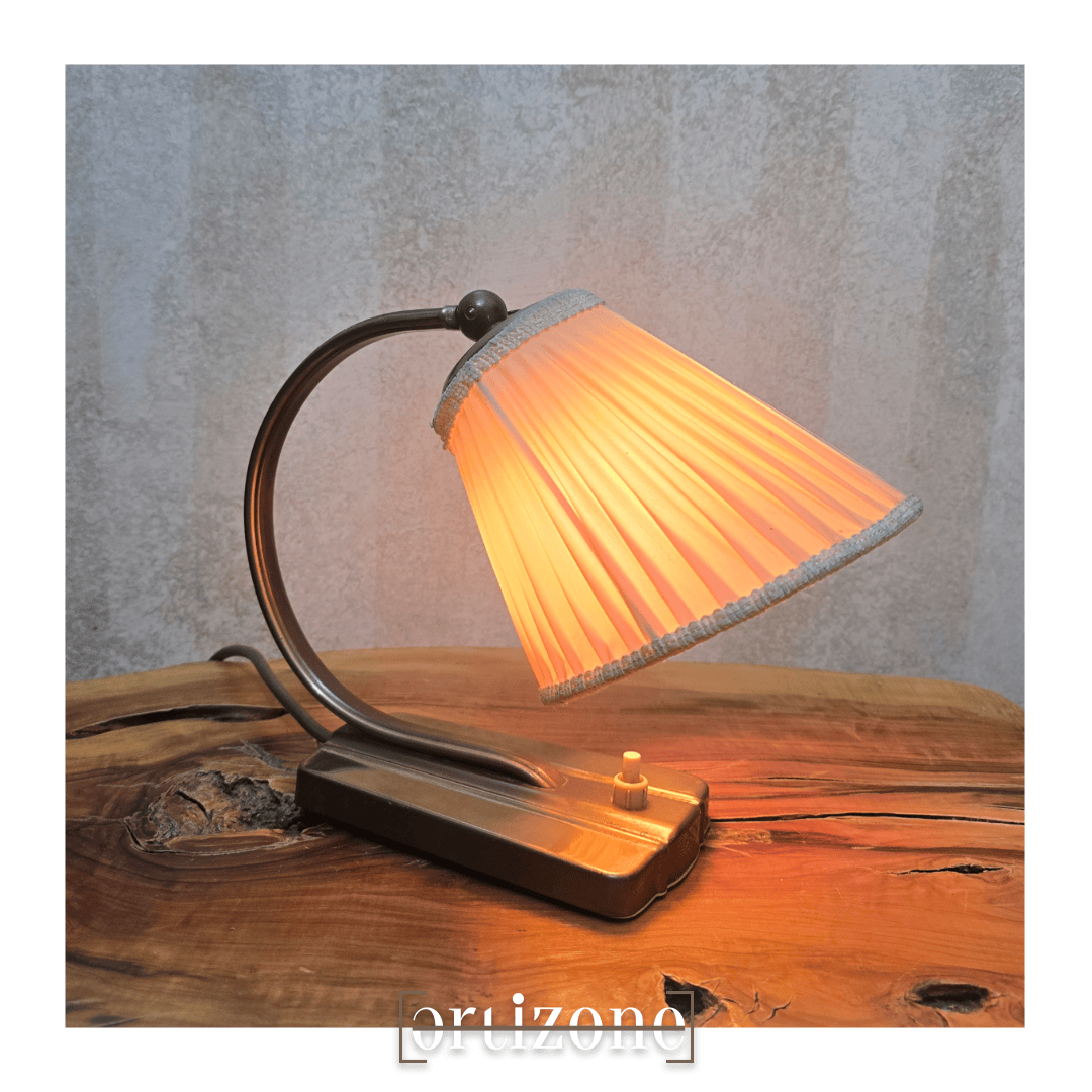 Vintage Table Lamp