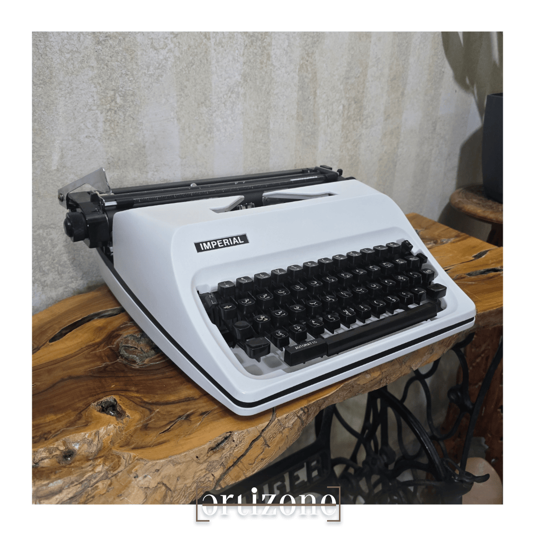 Imperial Express typewriter (Arabic keyboard)