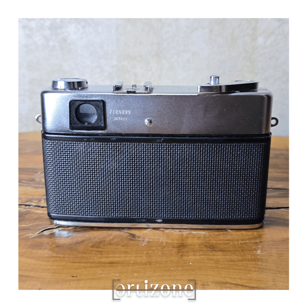 Yashica Minimatic EL 