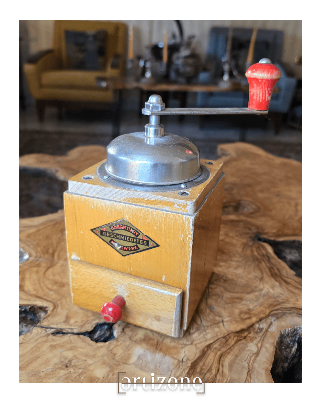 Vintage coffee grinder (5)