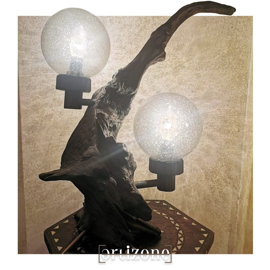 Rustic Driftwood Table Lamp