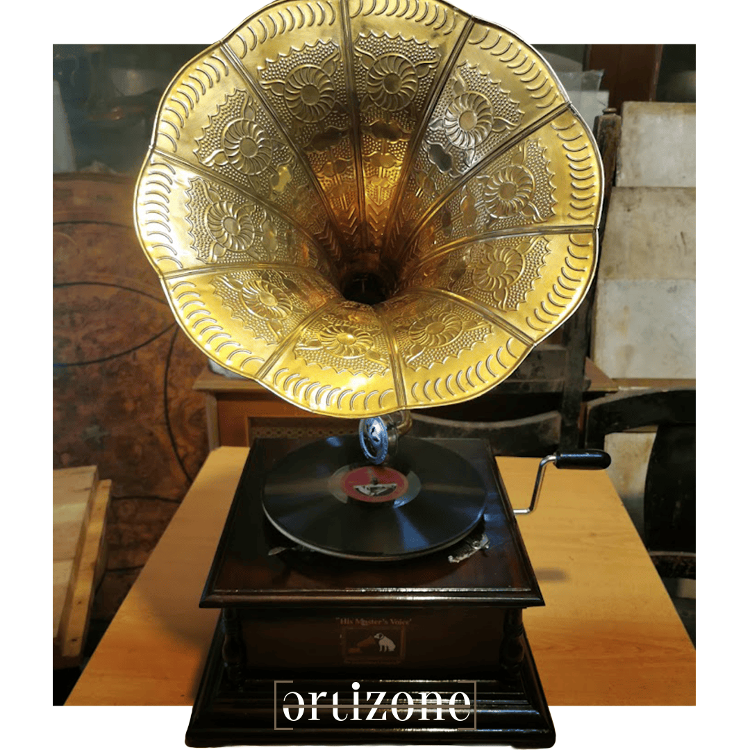Vintage Gramophone s