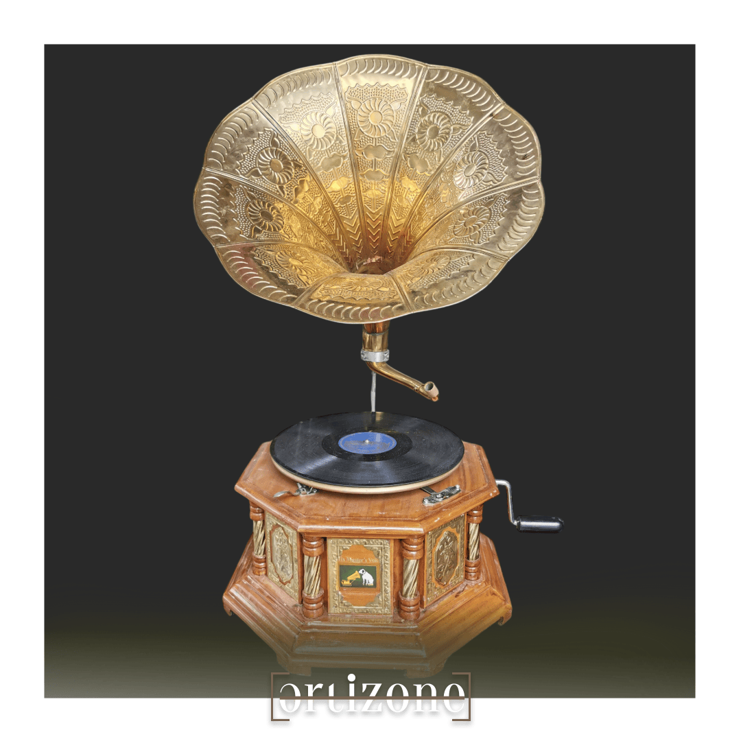 Vintage Gramophone b