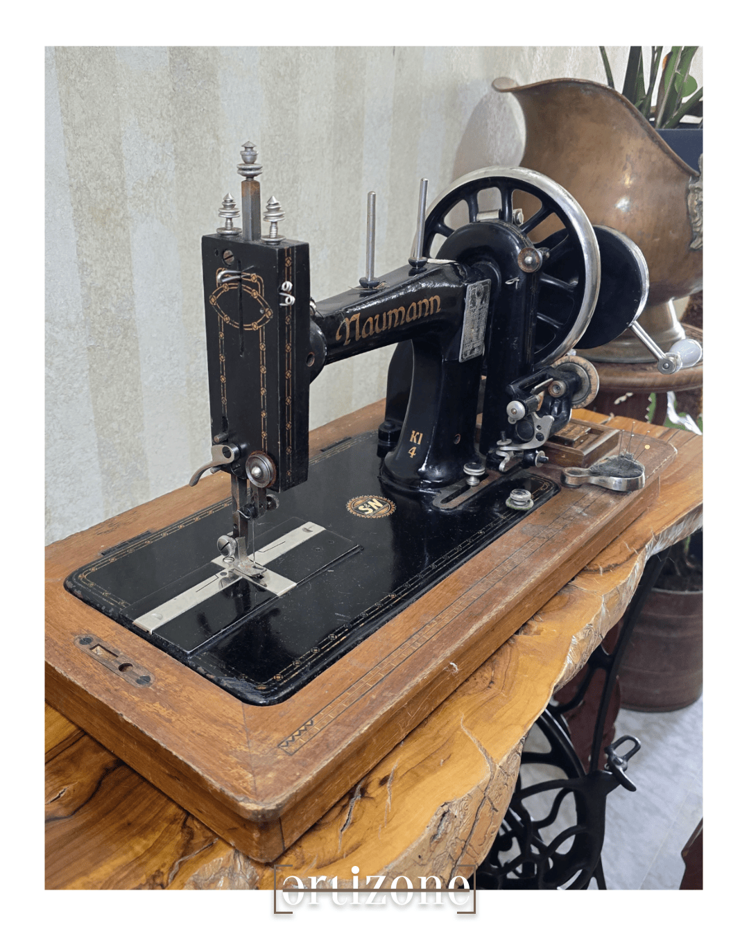 SEIDEL & NAUMANN SEWING MACHINE 1890s