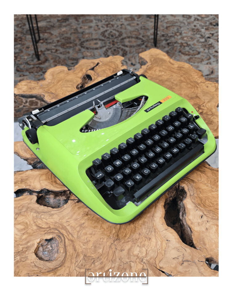 Vintage Privileg 300 Typewriter