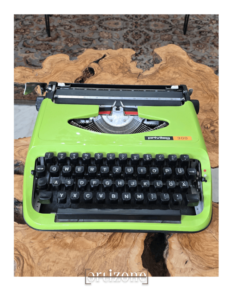 Vintage Privileg 300 Typewriter