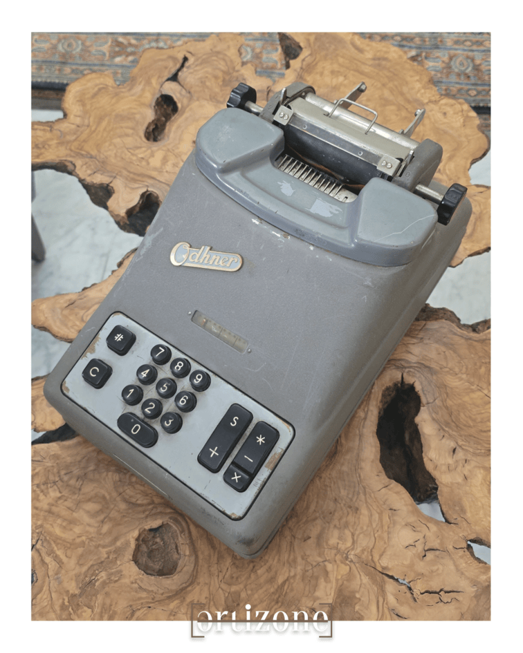 Vintage Odhner Calculator
