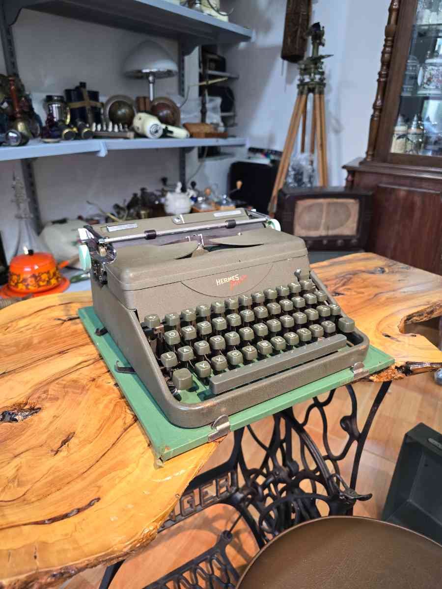 Vintage Hermes Media Typewriter